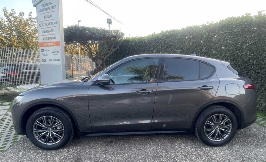 Alfa Romeo Stelvio 2.2 t Executive Q4 210cv auto