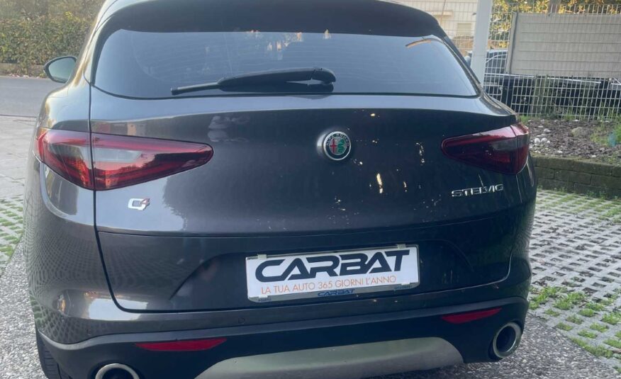 Alfa Romeo Stelvio 2.2 t Executive Q4 210cv auto