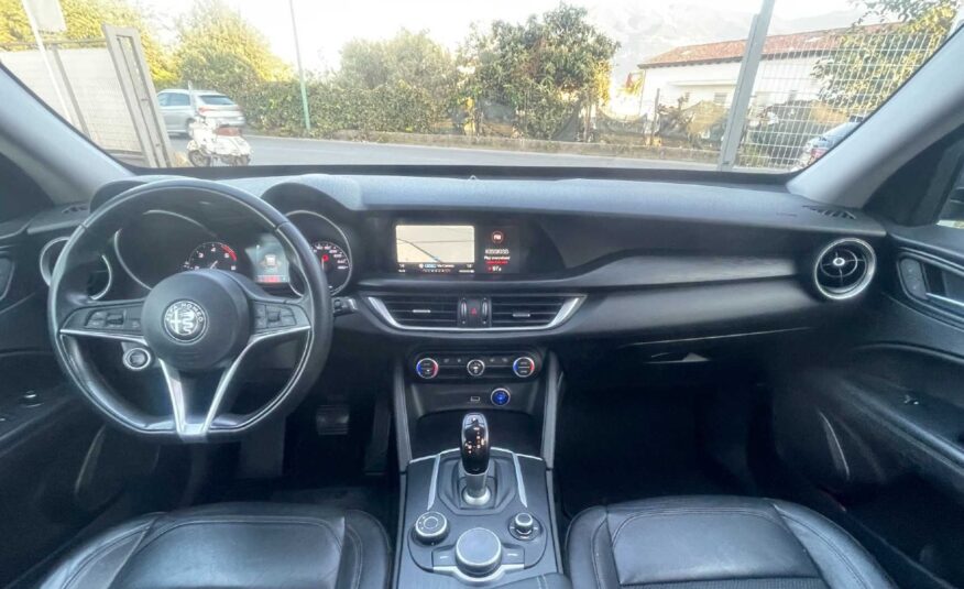 Alfa Romeo Stelvio 2.2 t Executive Q4 210cv auto