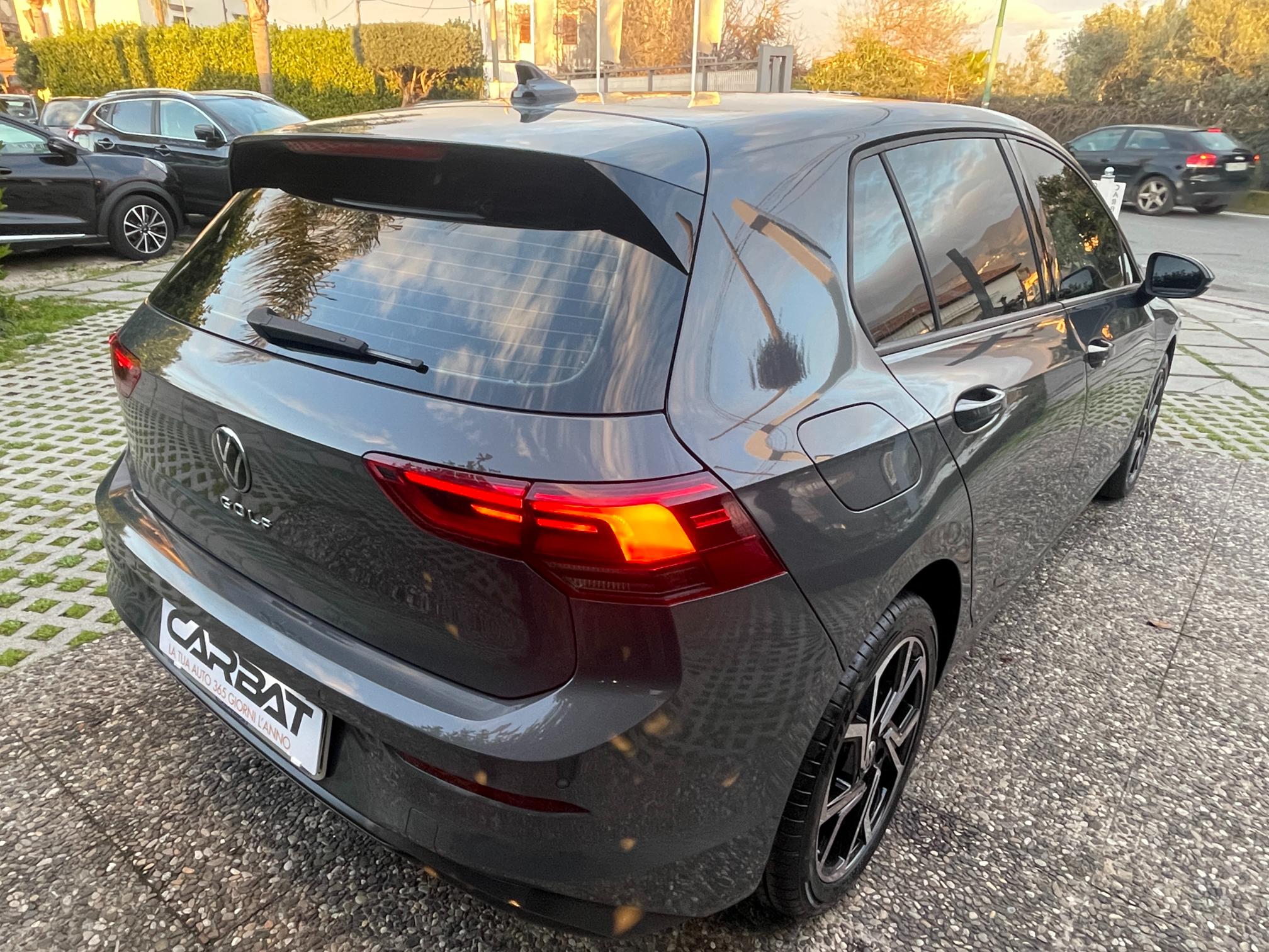 Volkswagen Golf 2.0 tdi Life 115cv dsg Grigio Nardoux