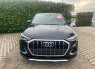 AUDI Q3 35 TDI Business Advanced