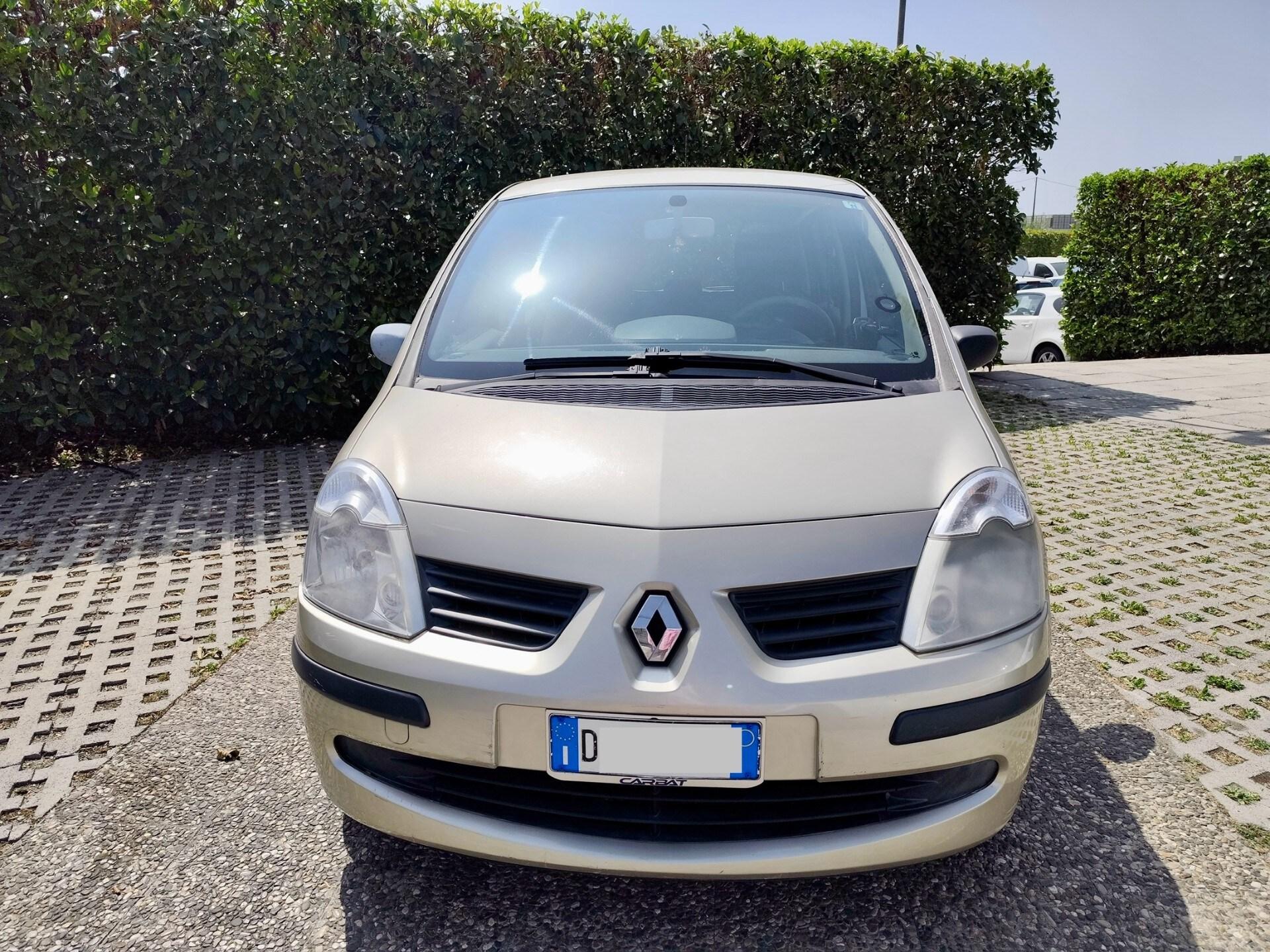 RENAULT Modus 1.2 16V Dynamique