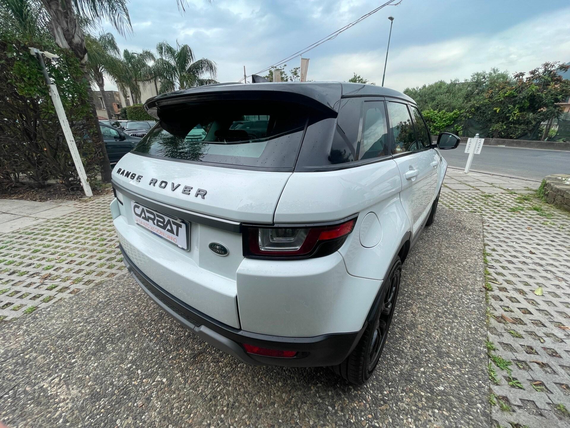 LAND ROVER Range Rover Evoque 2.0 eD4 5p. Pure