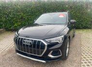 AUDI Q3 35 TDI Business Advanced