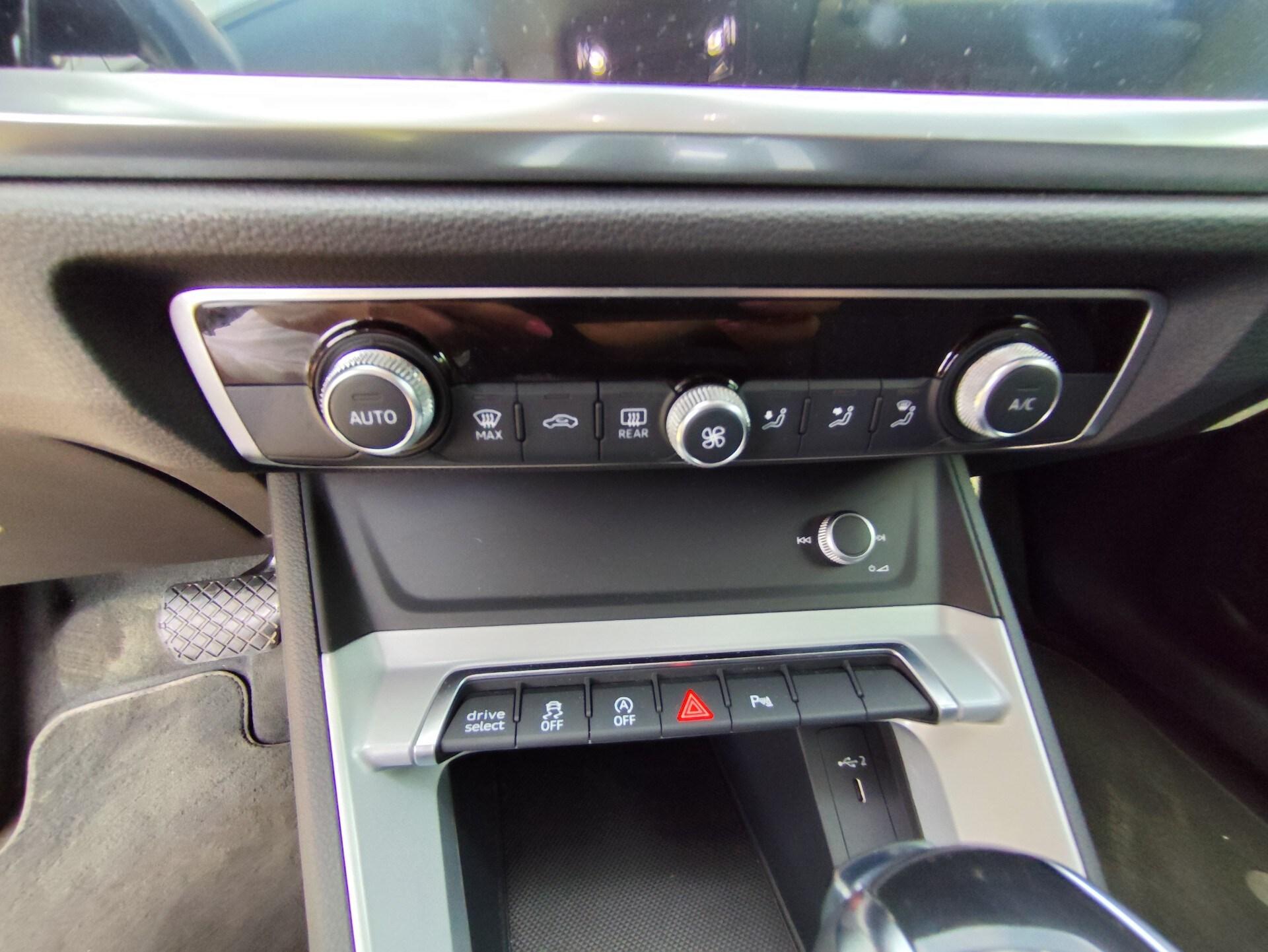 AUDI Q3 SPB 35 TDI quattro S tronic