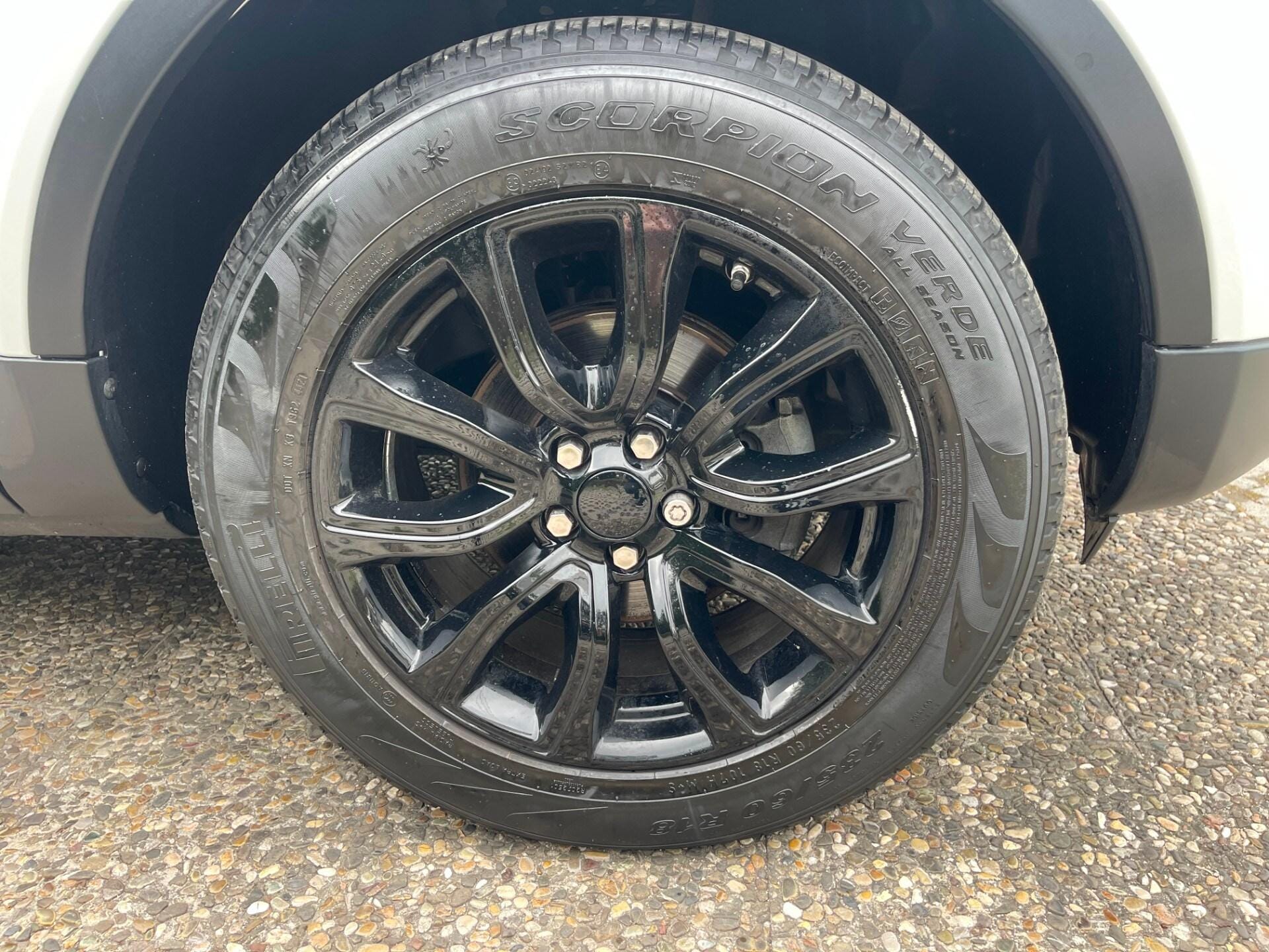 LAND ROVER Range Rover Evoque 2.0 eD4 5p. Pure