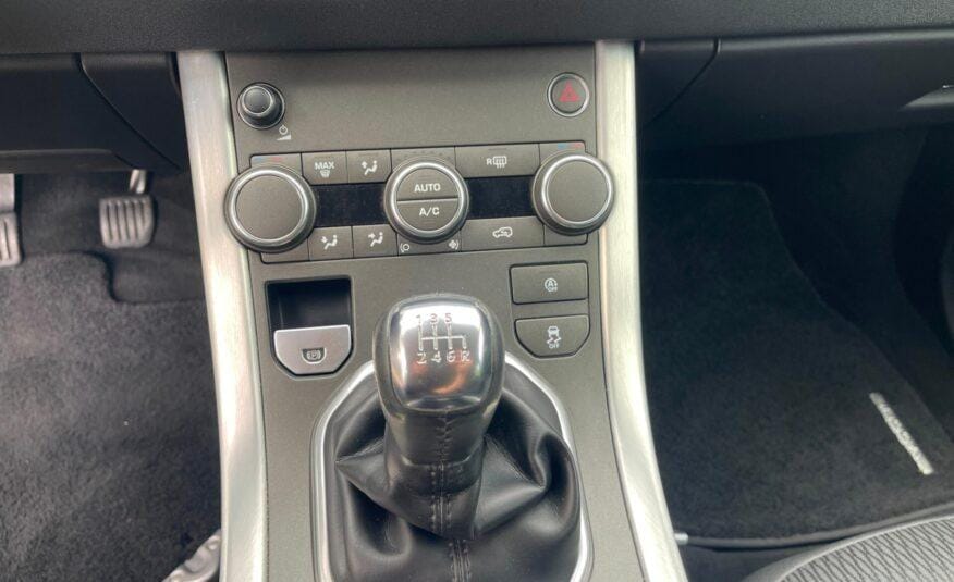 LAND ROVER Range Rover Evoque 2.0 eD4 5p. Pure