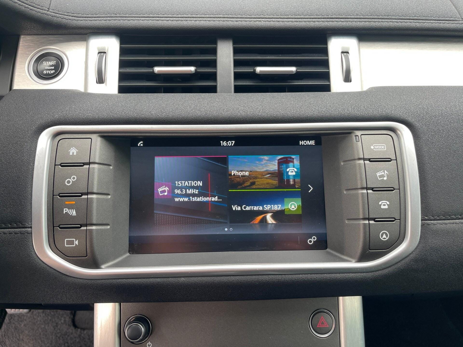 LAND ROVER Range Rover Evoque 2.0 eD4 5p. Pure