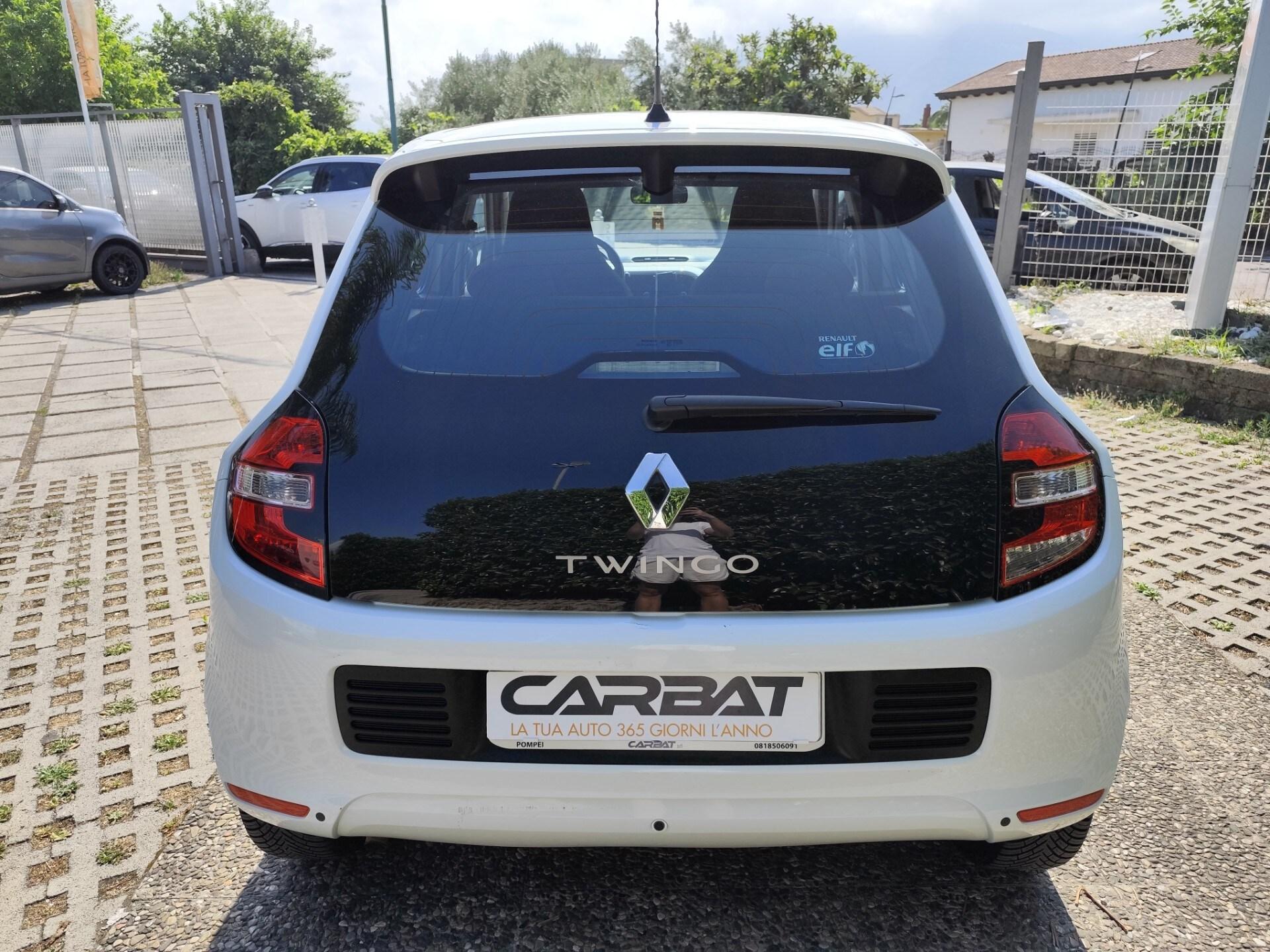 RENAULT Twingo TCe 90 CV EDC La Parisienne