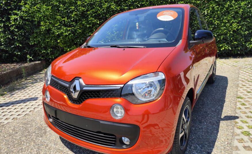 RENAULT Twingo SCe EDC La Parisienne