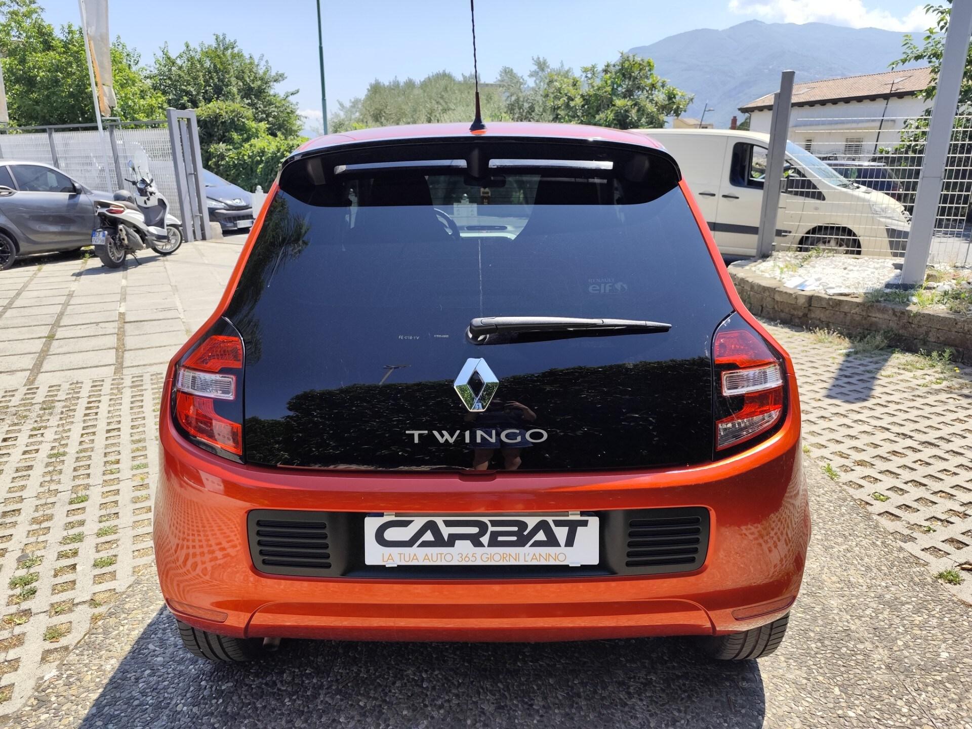 RENAULT Twingo SCe EDC La Parisienne