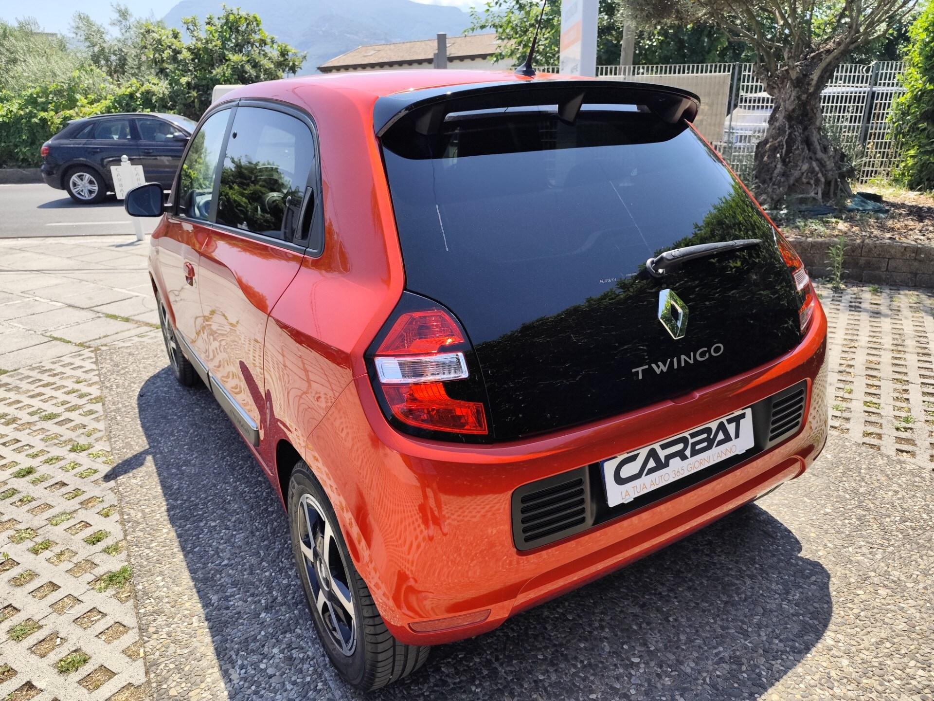 RENAULT Twingo SCe EDC La Parisienne