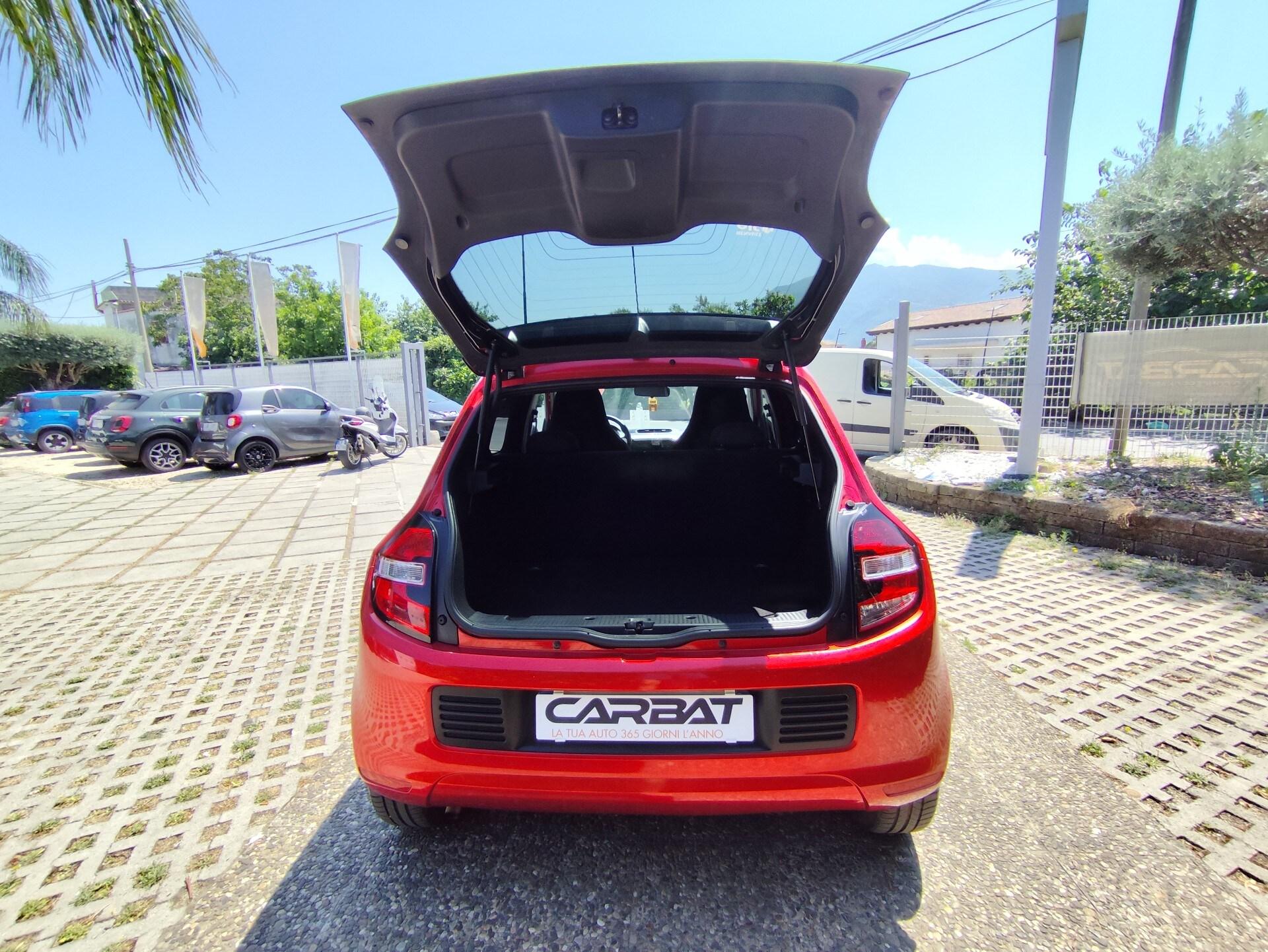 RENAULT Twingo SCe EDC La Parisienne