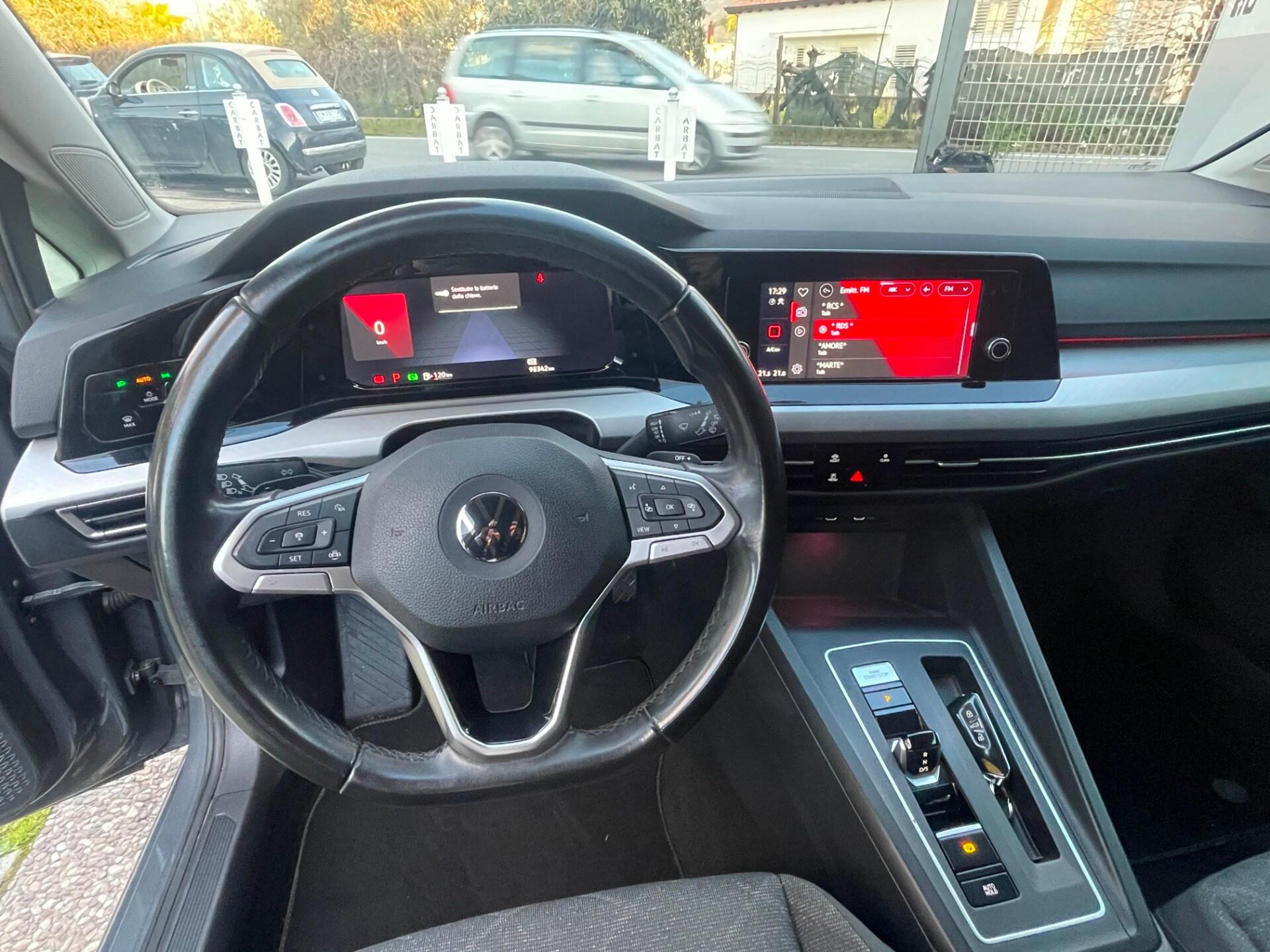 VOLKSWAGEN Golf 2.0 TDI DSG SCR Life