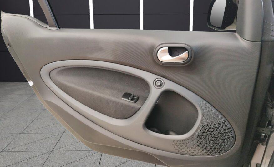 SMART fortwo BRABUS 0.9 Turbo twinamic Xtreme