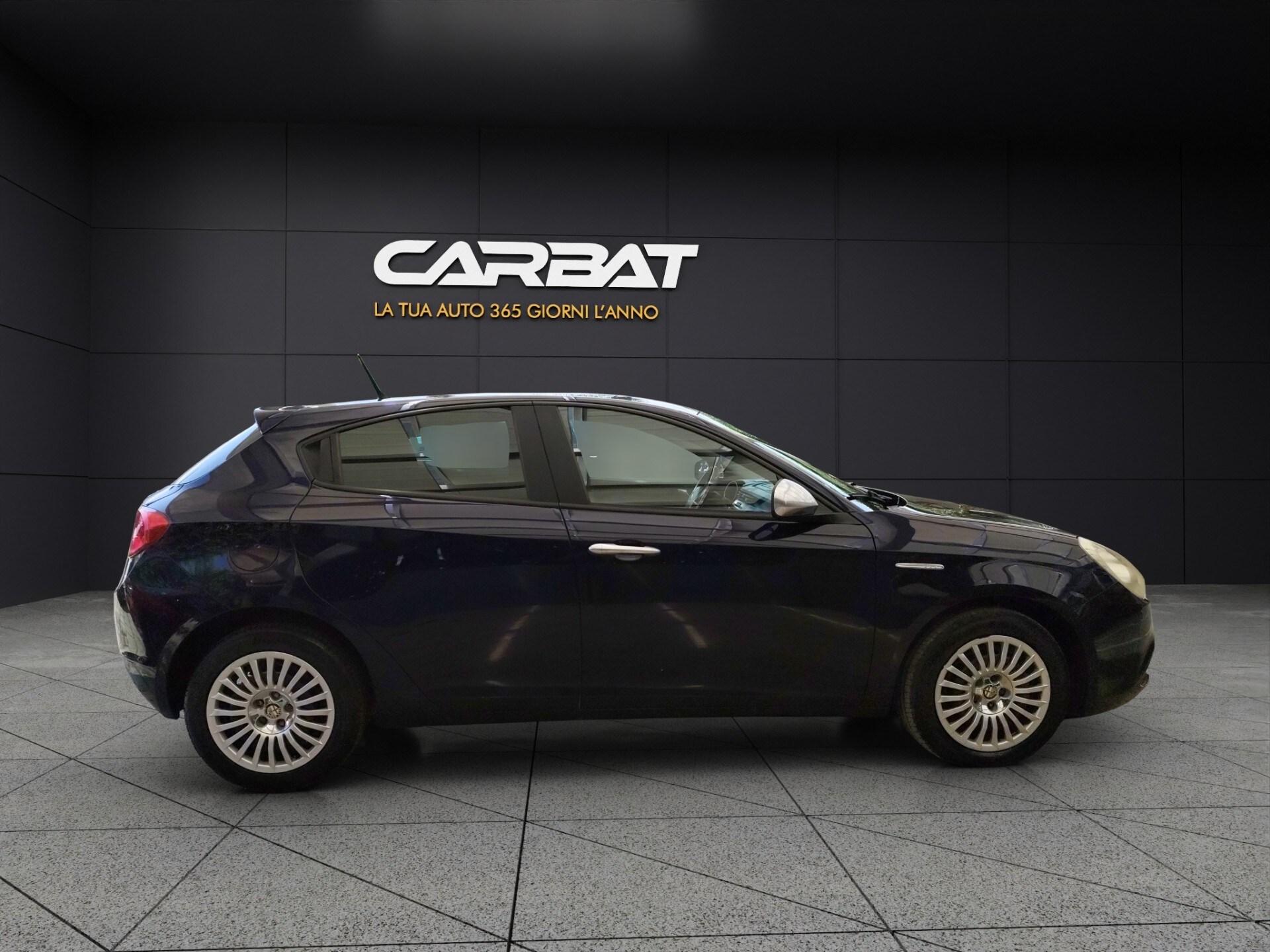 ALFA ROMEO Giulietta 1.6 JTDm-2 105 CV Distinctive