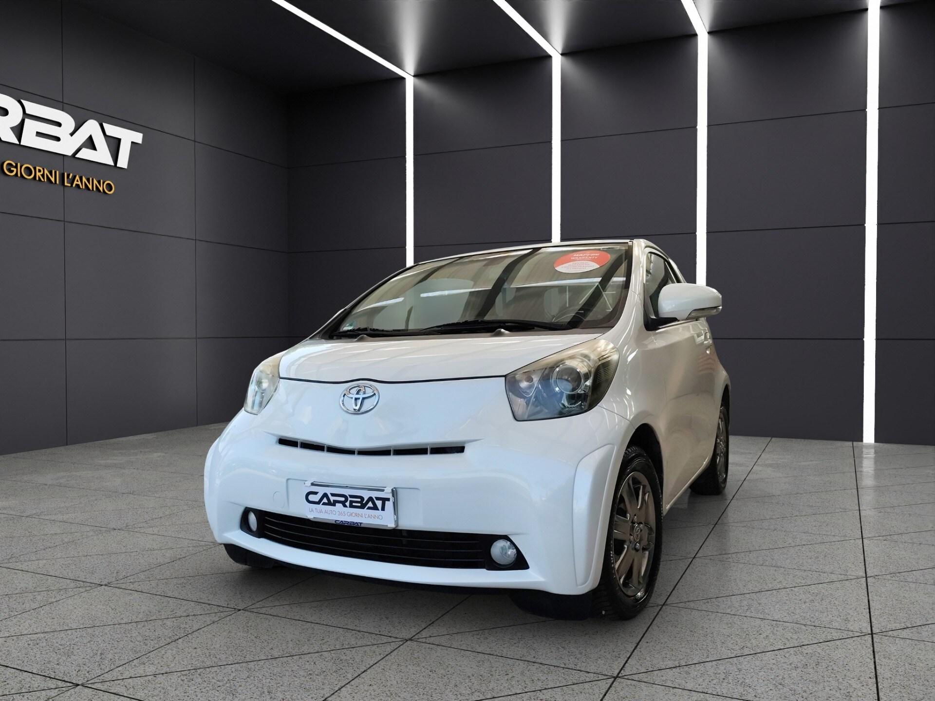 TOYOTA iQ 1.0