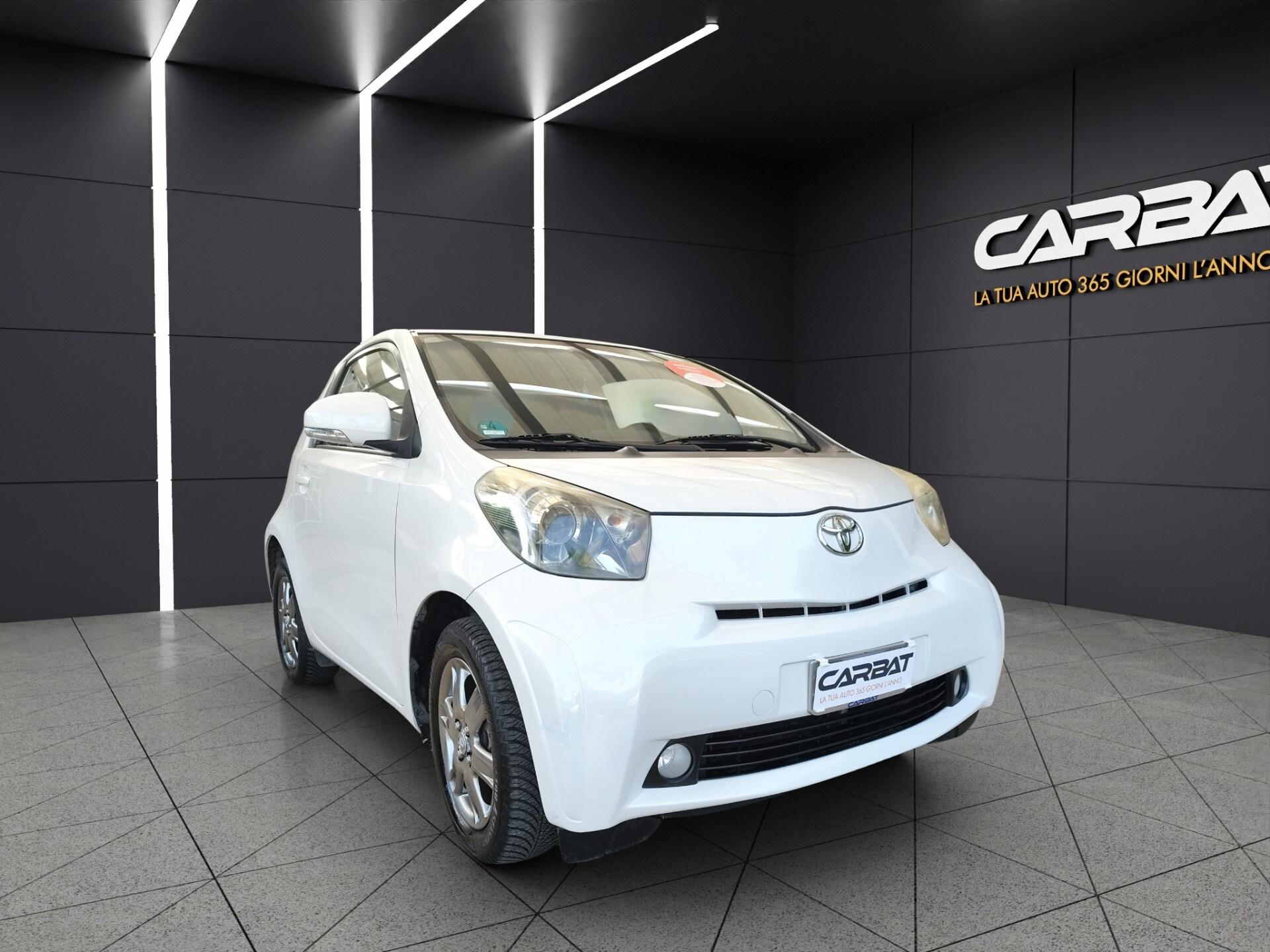 TOYOTA iQ 1.0
