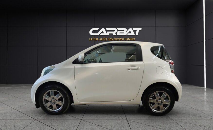 TOYOTA iQ 1.0