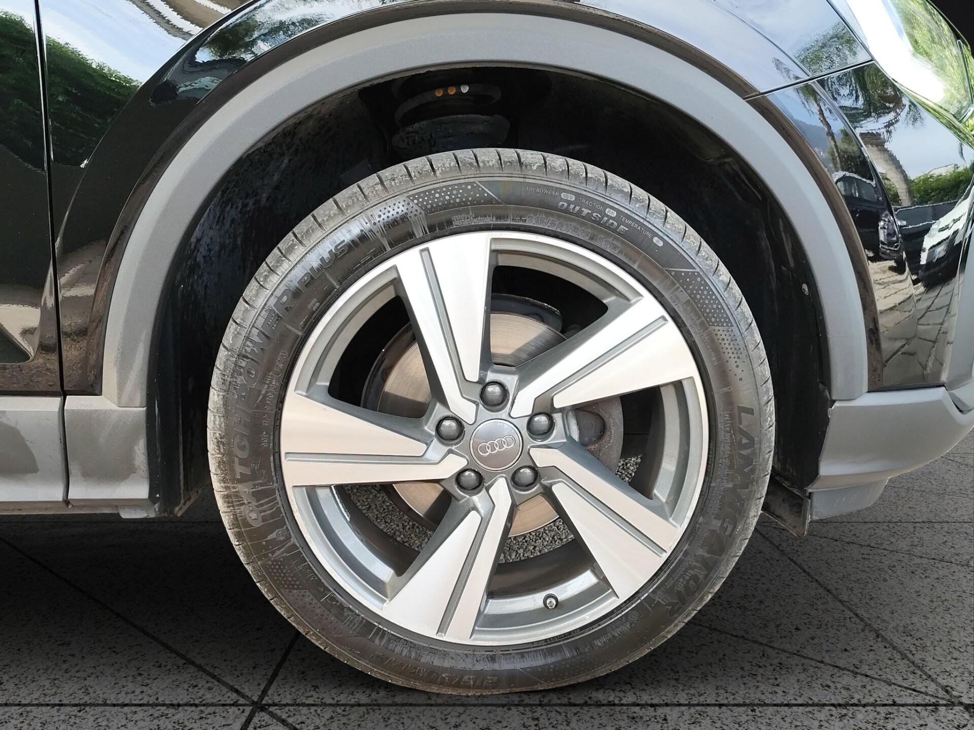 AUDI Q2 30 TDI S tronic S line Edition