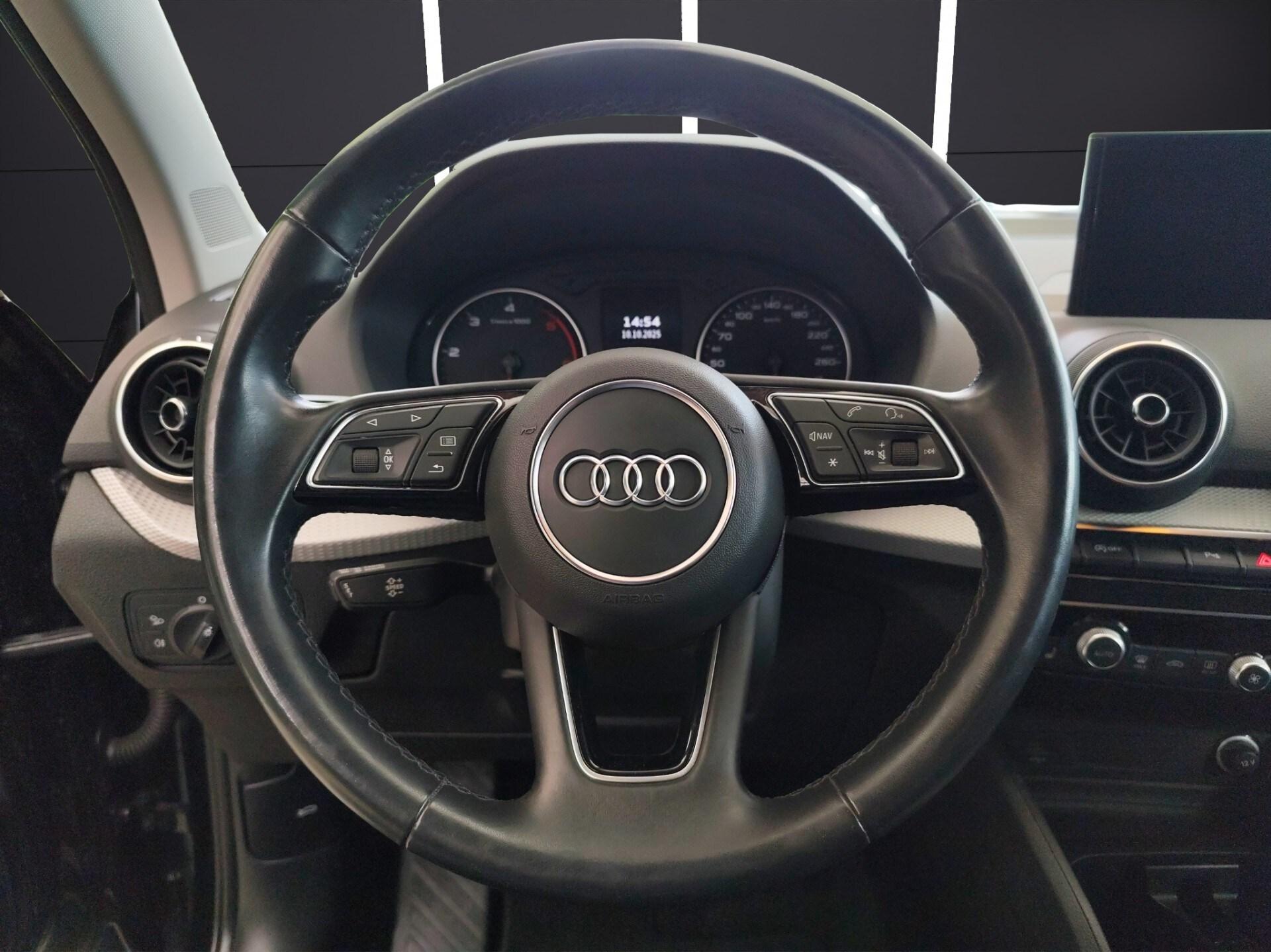 AUDI Q2 30 TDI S tronic S line Edition