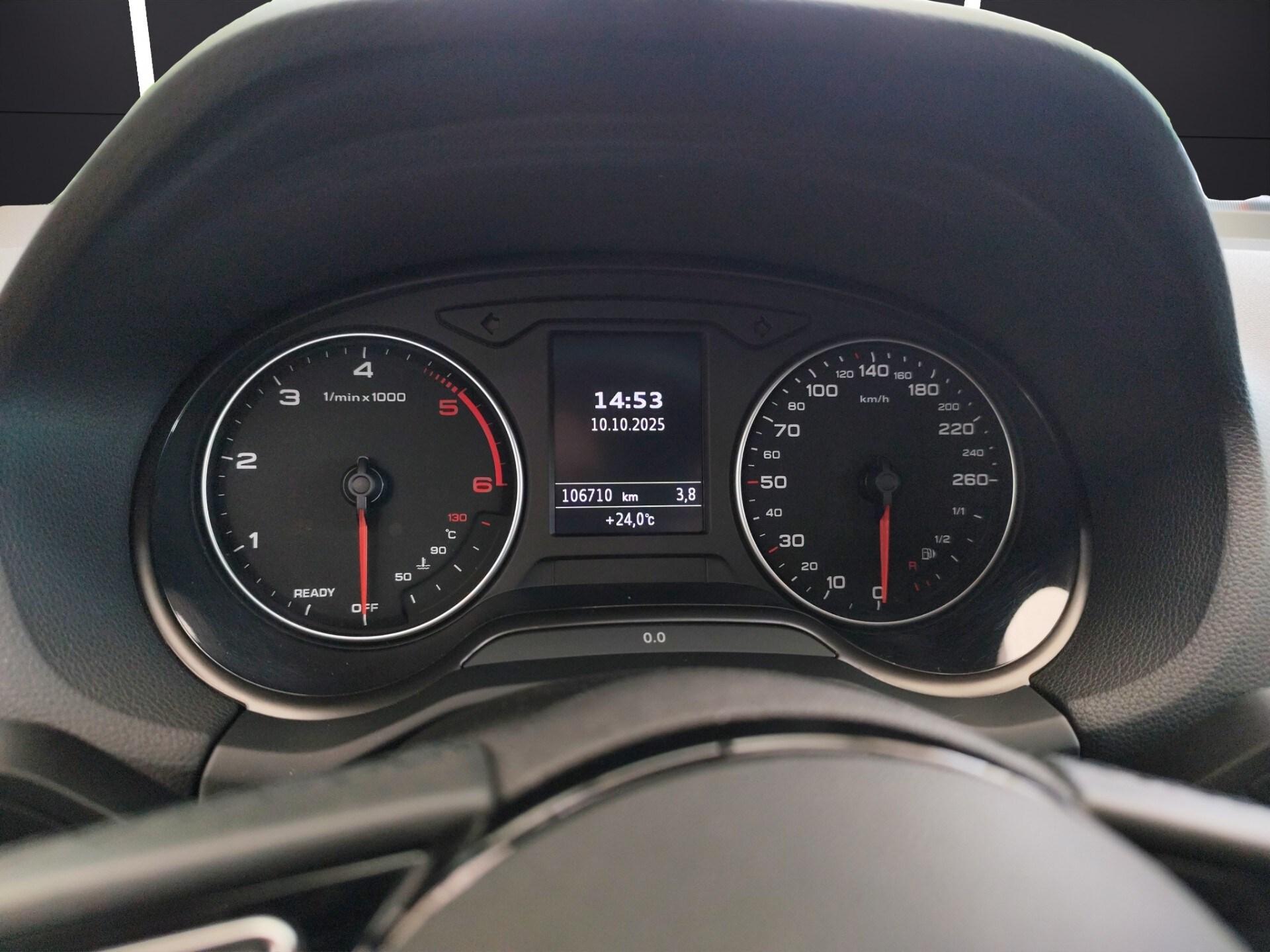 AUDI Q2 30 TDI S tronic S line Edition