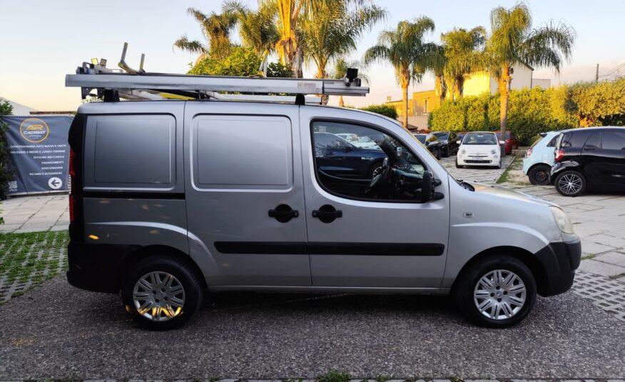 FIAT Doblò 1.6 16V Nat.Pow. PC-TN Car. S.vtr.