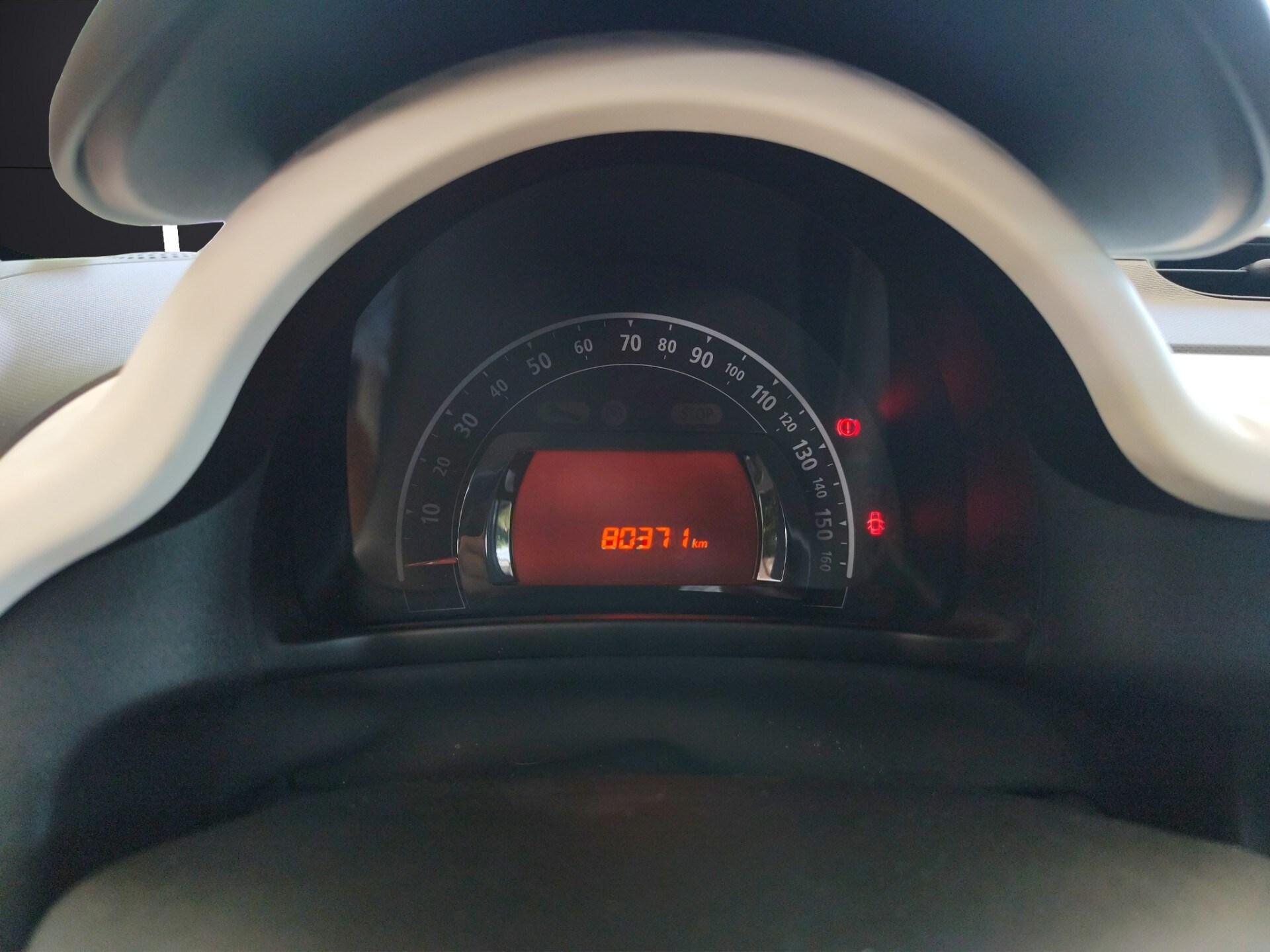 RENAULT Twingo SCe Stop&Start Lovely2