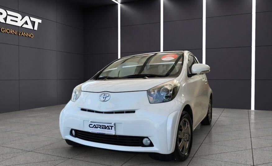 TOYOTA iQ 1.0