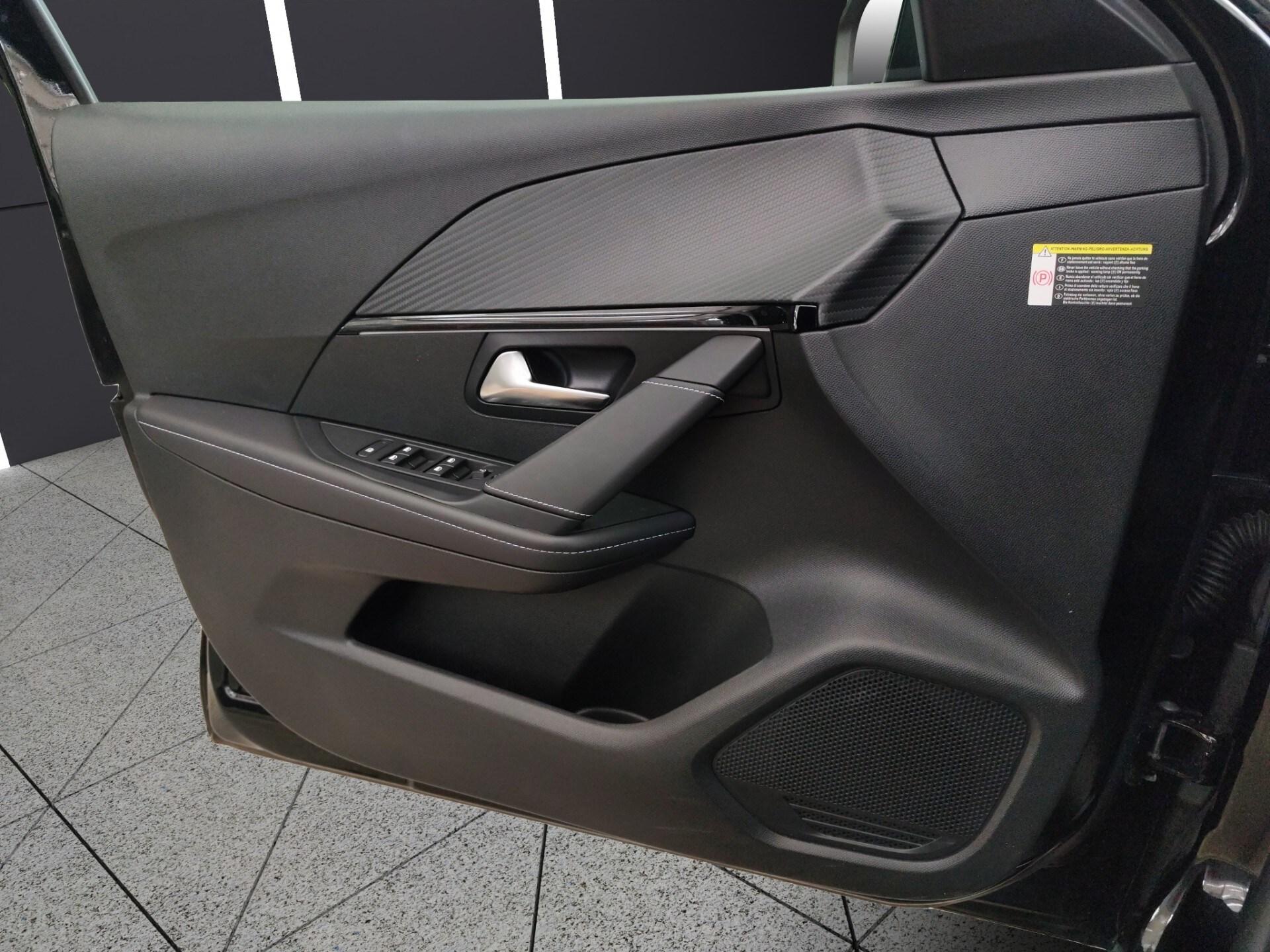 PEUGEOT 208 PureTech 100 Stop&Start 5 porte GT