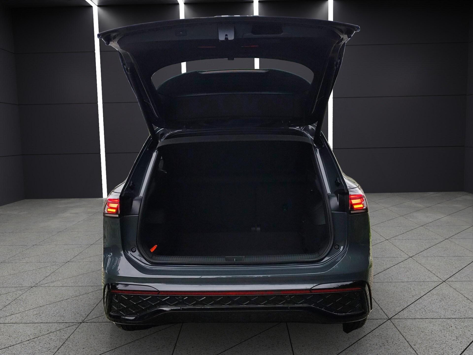 VOLKSWAGEN Tiguan 2.0 TDI 150 CV DSG R-Line Plus