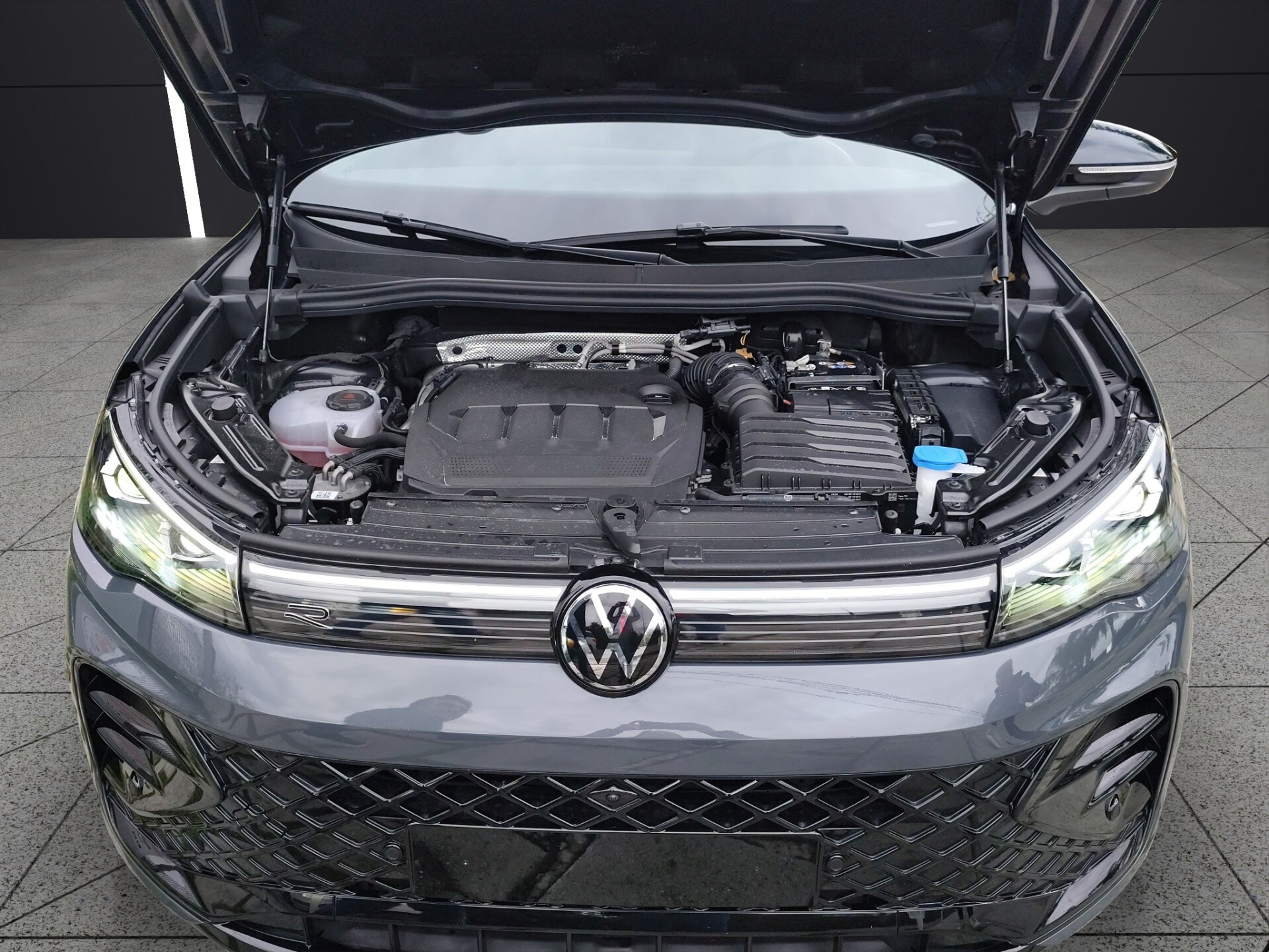 VOLKSWAGEN Tiguan 2.0 TDI 150 CV DSG R-Line Plus