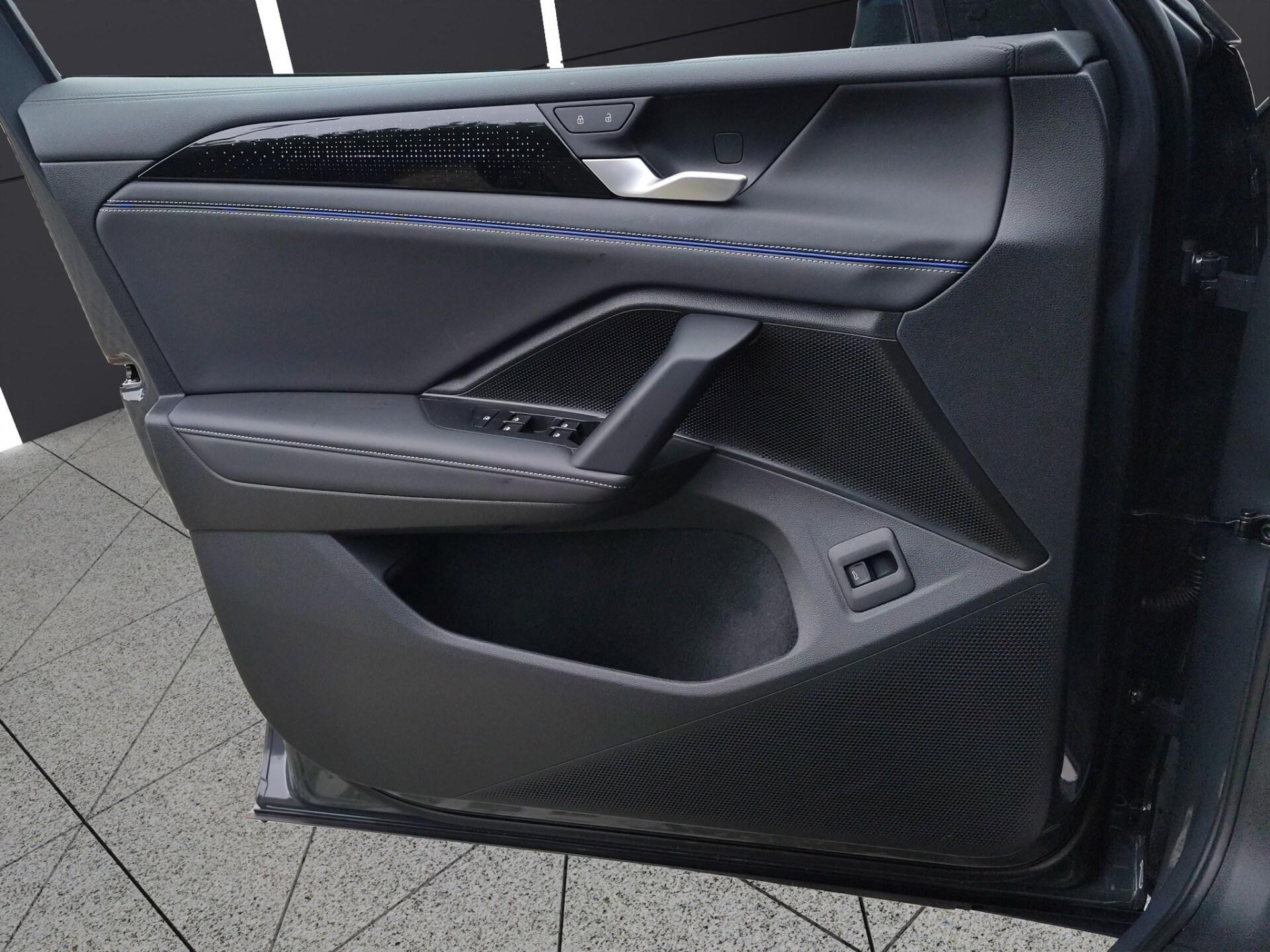 VOLKSWAGEN Tiguan 2.0 TDI 150 CV DSG R-Line Plus