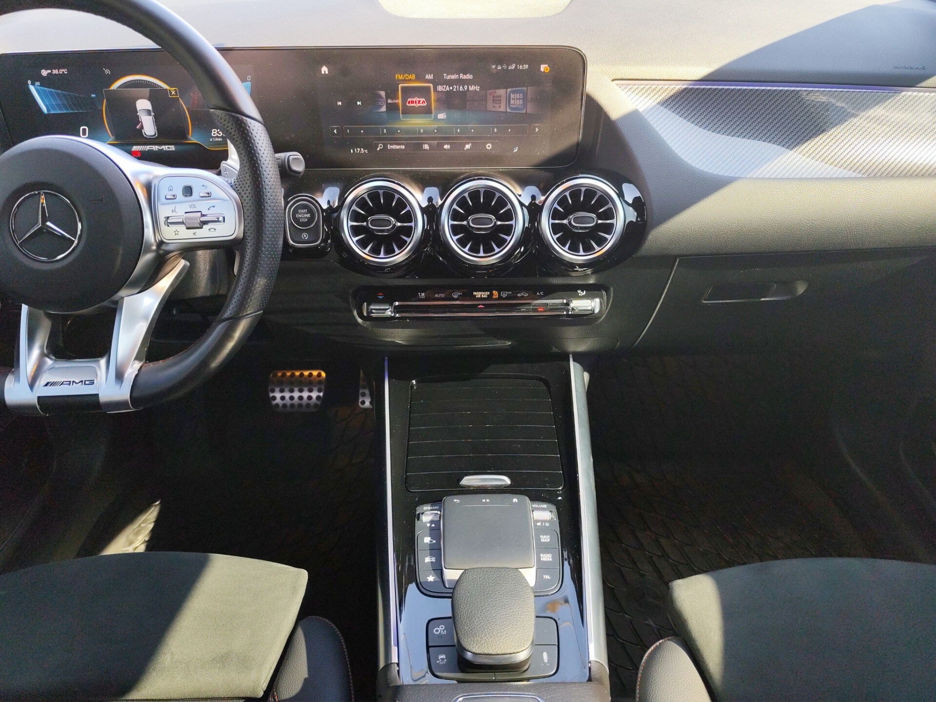 MERCEDES GLA 45 4Matic+ AMG