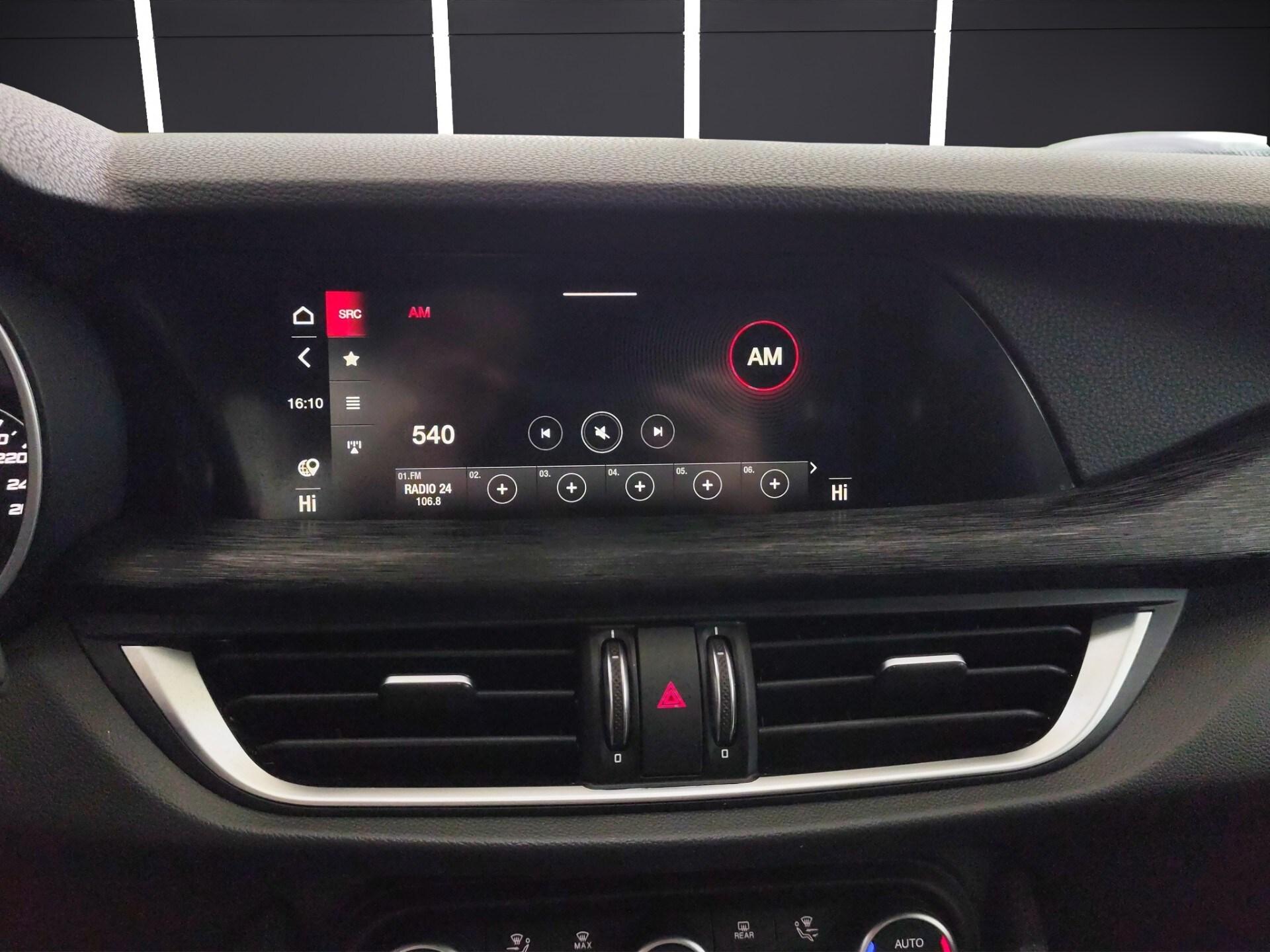 ALFA ROMEO Stelvio 2.2 Turbodiesel 190 CV AT8 Q4 Business