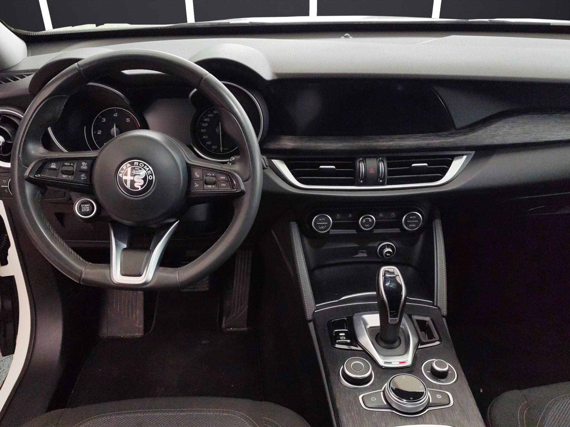 ALFA ROMEO Stelvio 2.2 Turbodiesel 190 CV AT8 Q4 Business