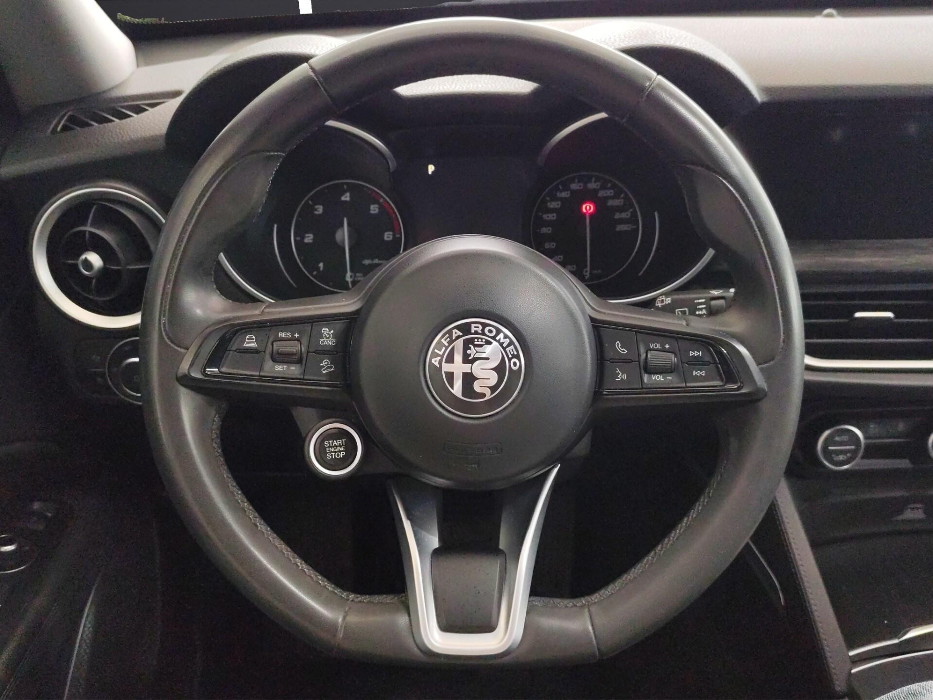 ALFA ROMEO Stelvio 2.2 Turbodiesel 190 CV AT8 Q4 Business