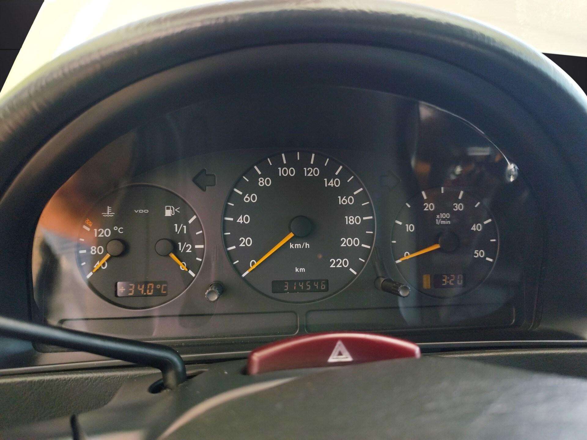 MERCEDES ML 270 turbodiesel cat CDI