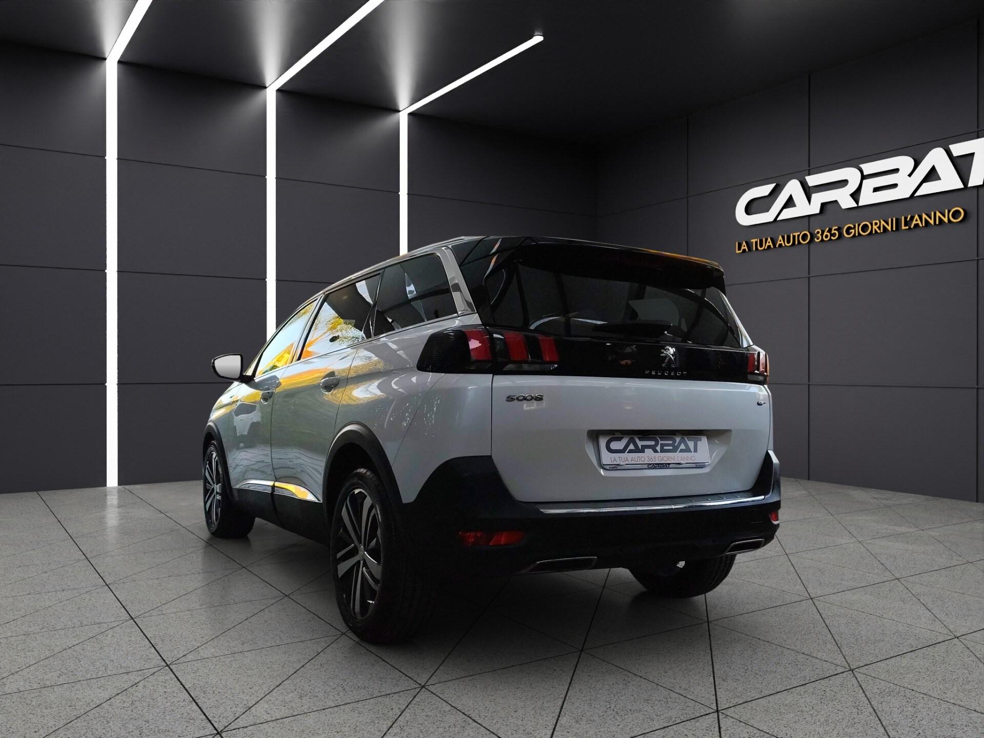 PEUGEOT 5008 BlueHDi 180 S&S EAT8 GT