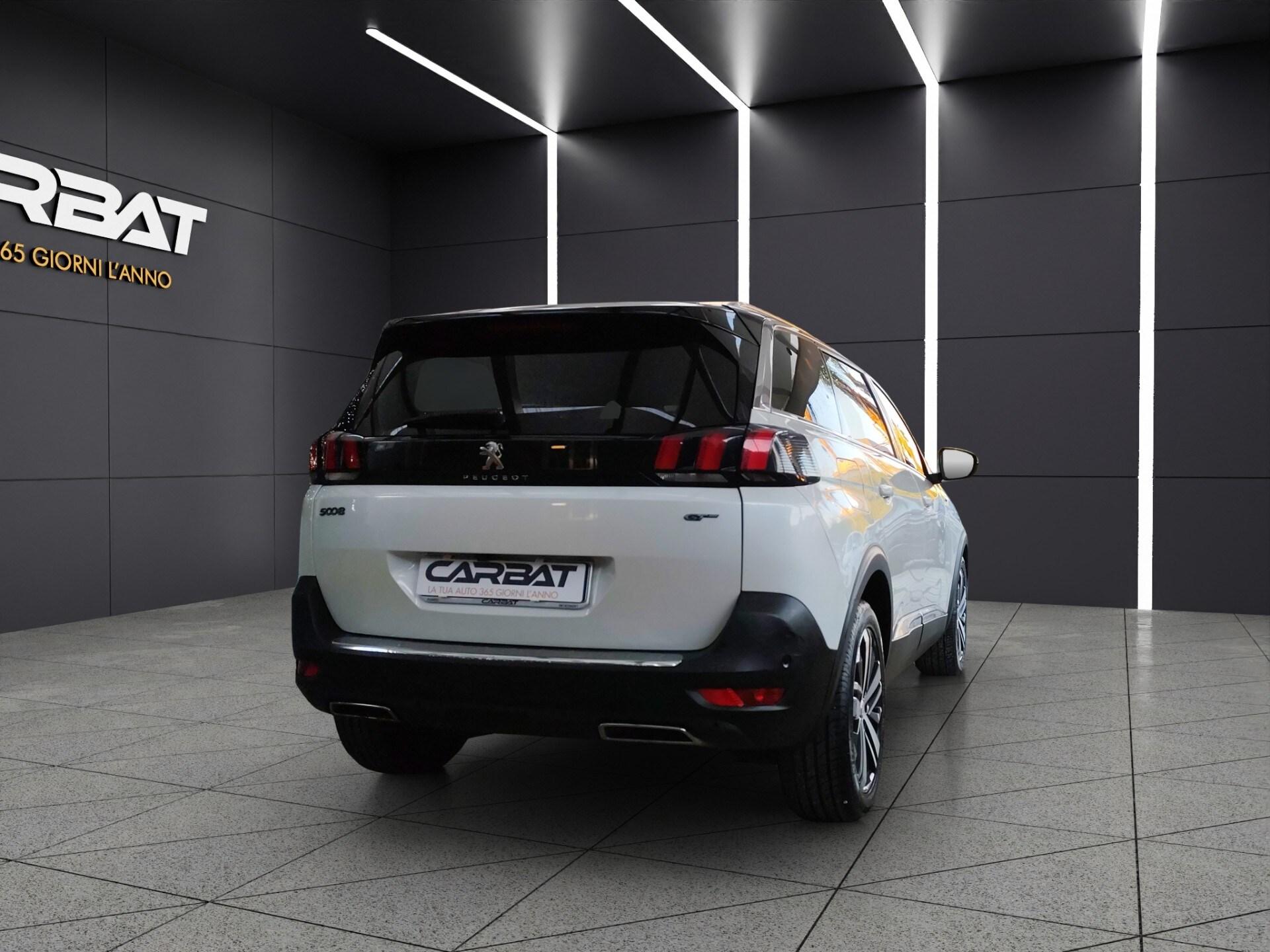 PEUGEOT 5008 BlueHDi 180 S&S EAT8 GT