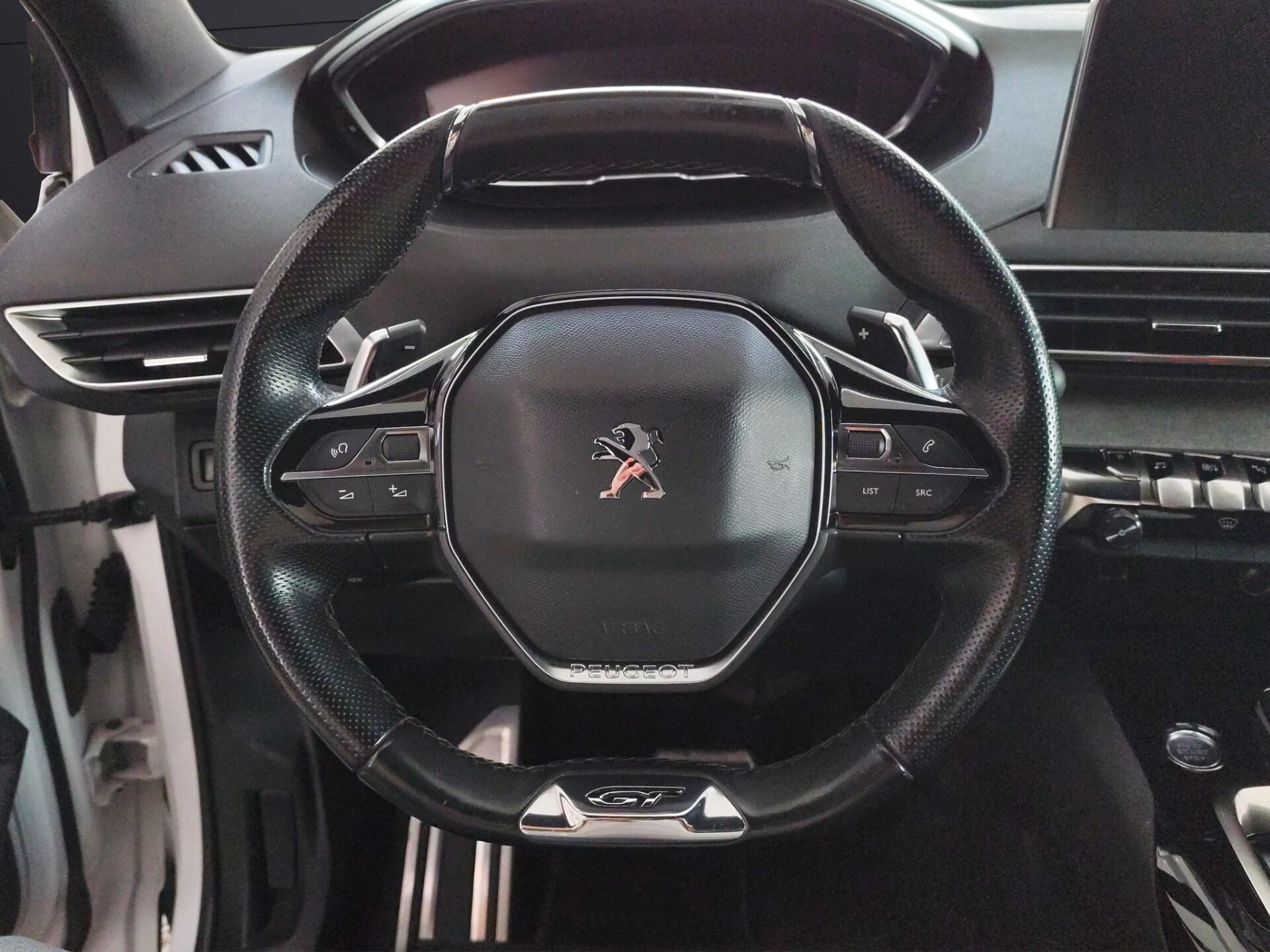 PEUGEOT 5008 BlueHDi 180 S&S EAT8 GT