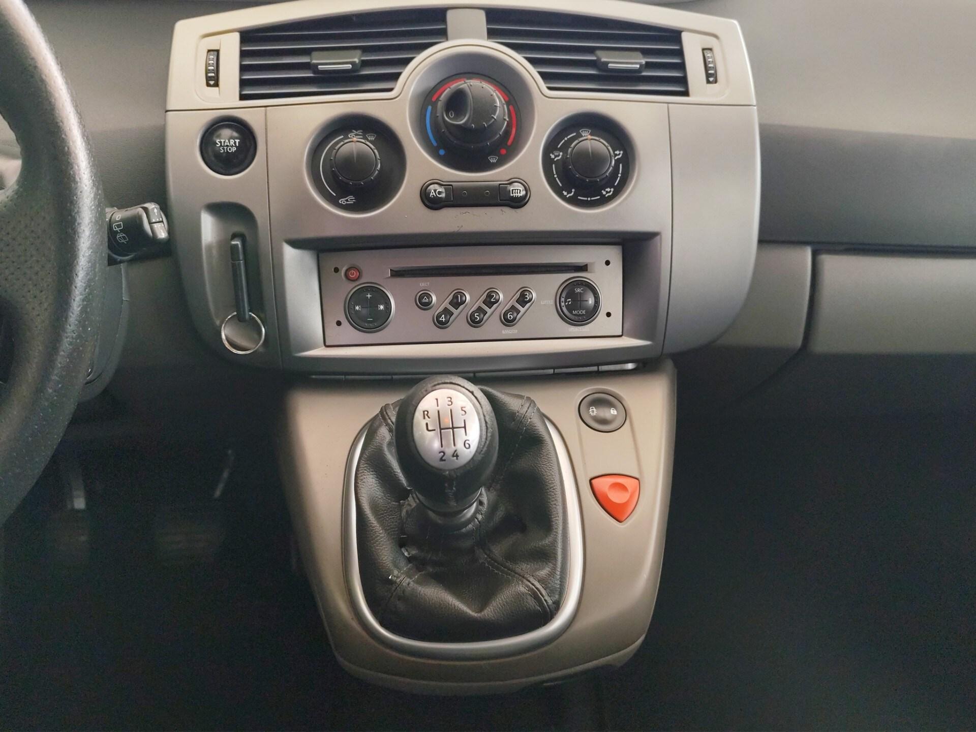 RENAULT Scénic 1.5 dCi/105CV Serie Speciale Dynamique