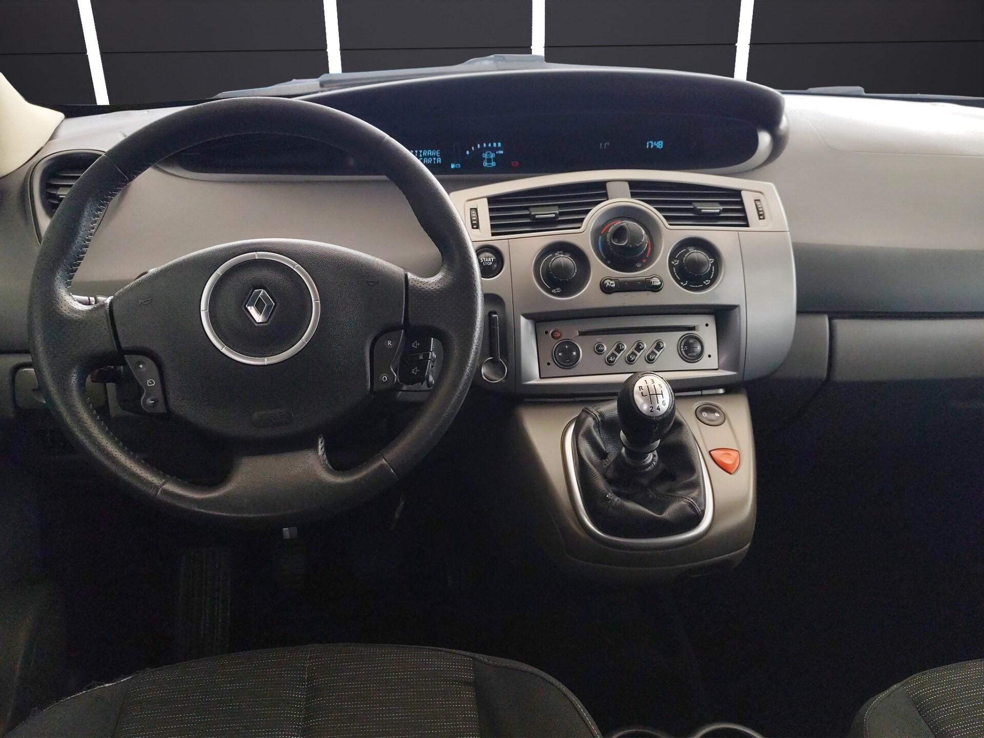 RENAULT Scénic 1.5 dCi/105CV Serie Speciale Dynamique