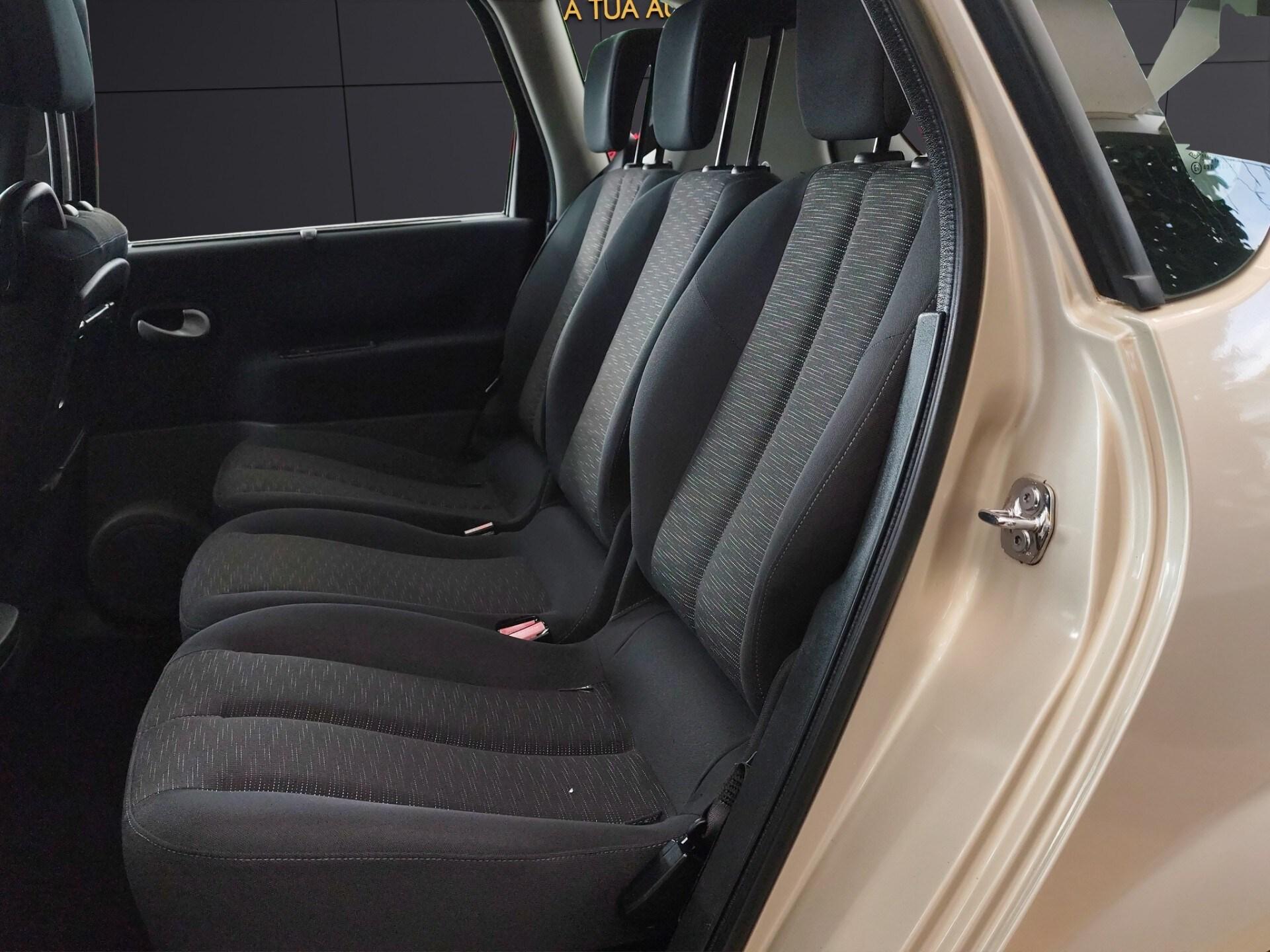 RENAULT Scénic 1.5 dCi/105CV Serie Speciale Dynamique