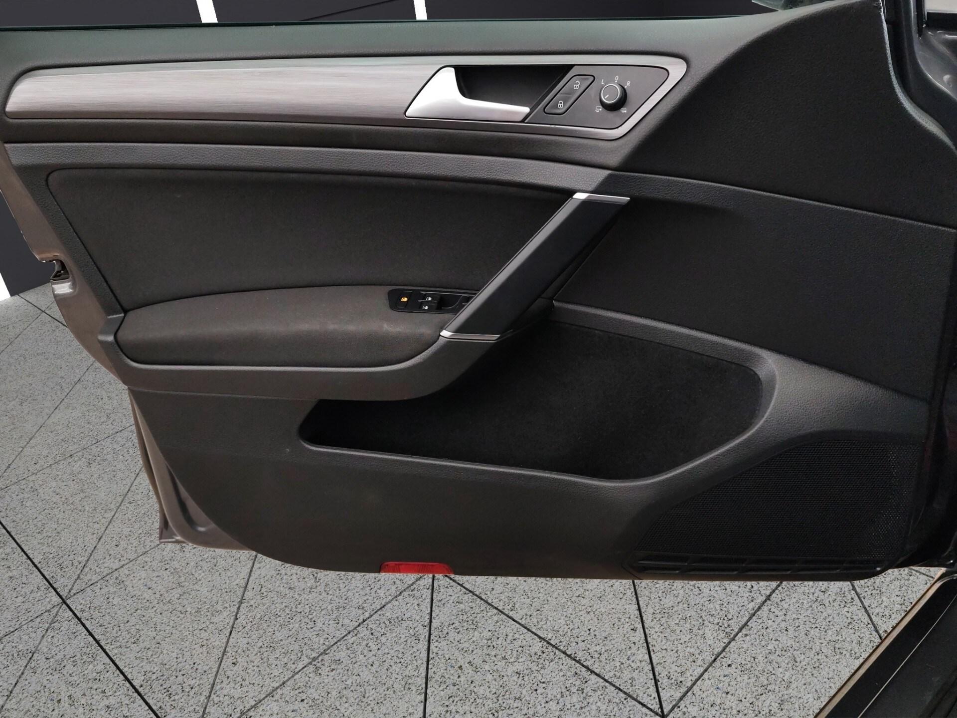 VOLKSWAGEN Golf 1.6 TDI 115 CV 5p. Business BlueMotion Technology