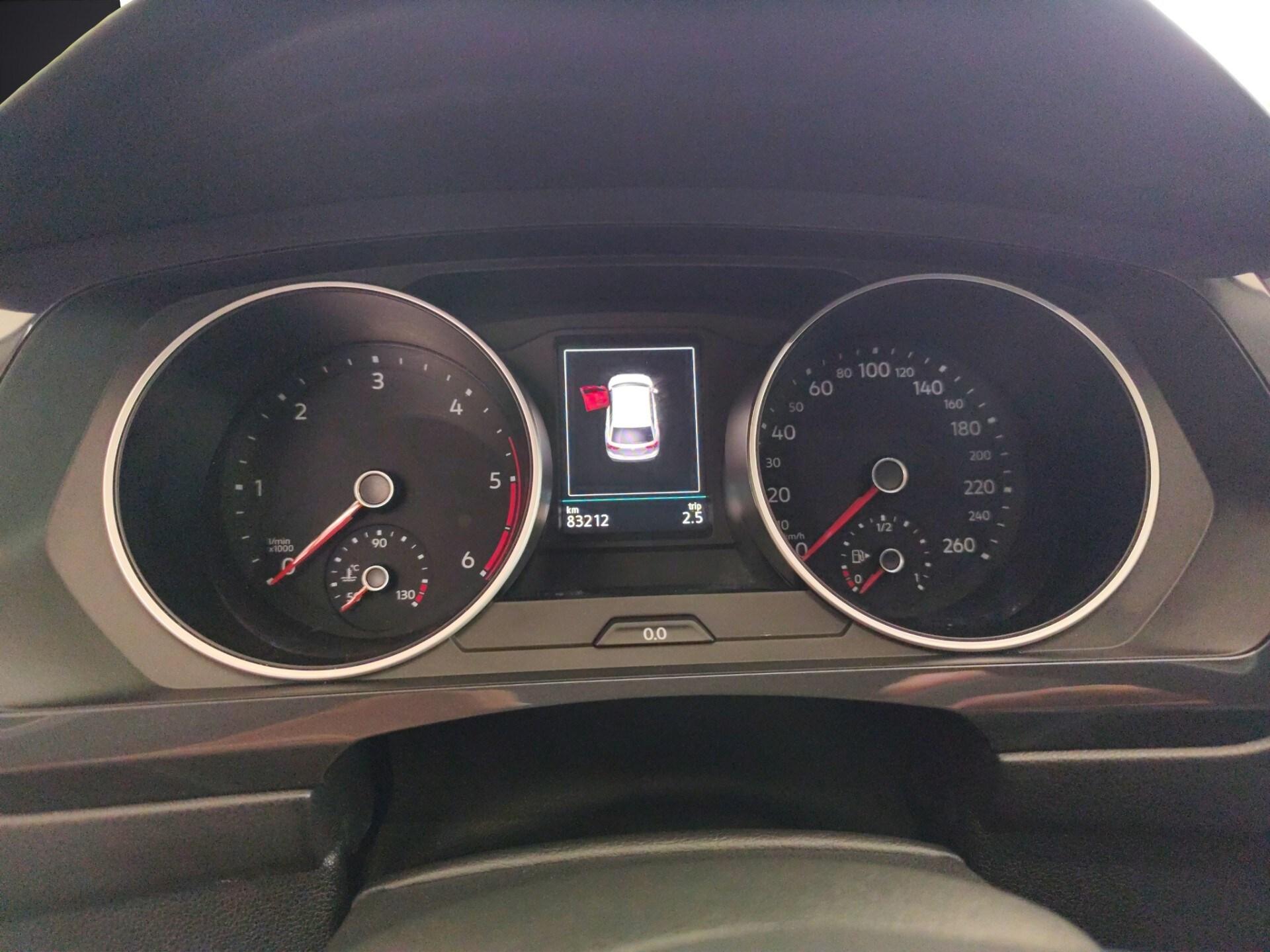 VOLKSWAGEN Tiguan 2.0 TDI SCR DSG Sport BlueMotion Technology