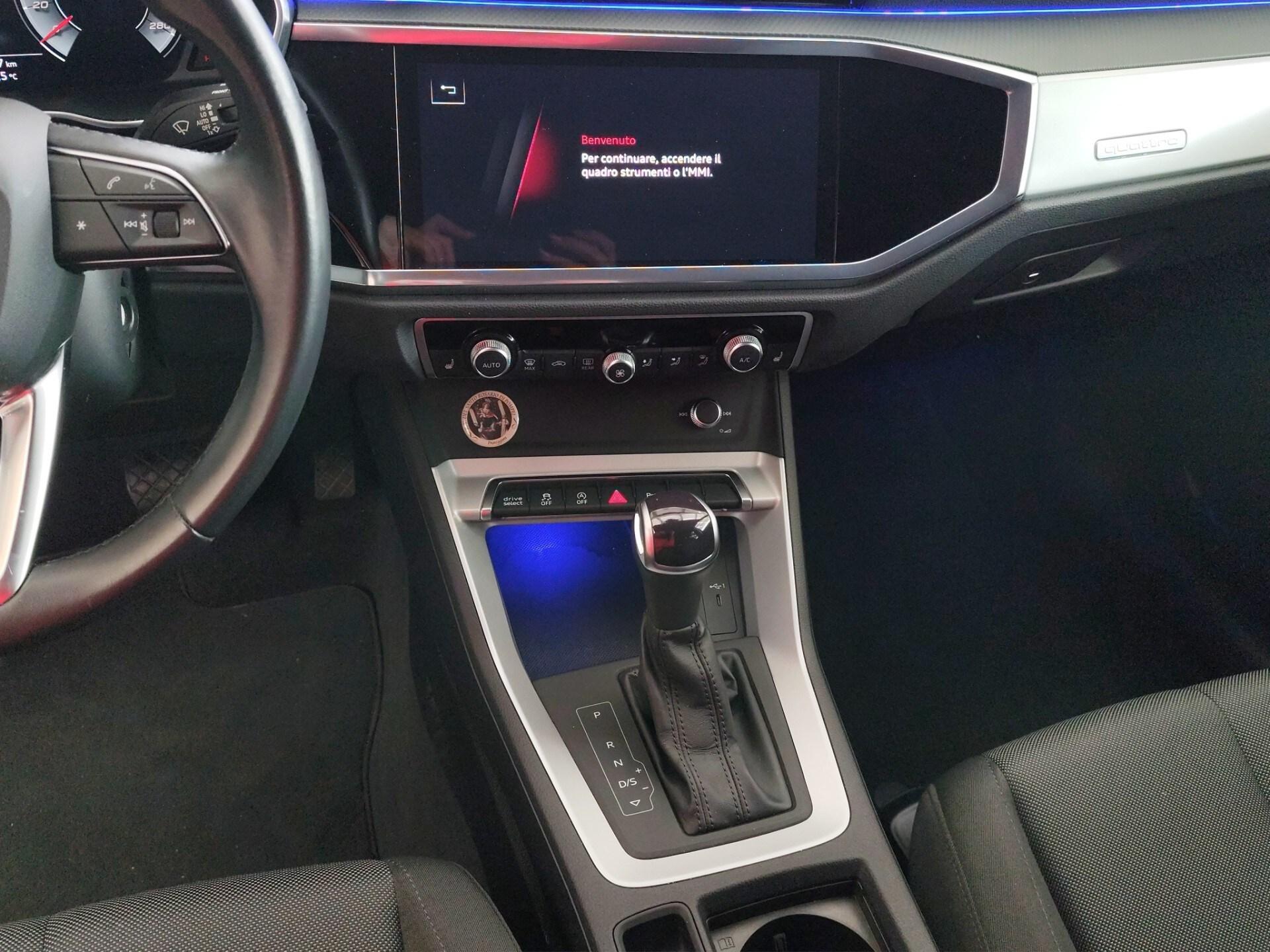 AUDI Q3 SPB 35 TFSI S tronic Business Plus