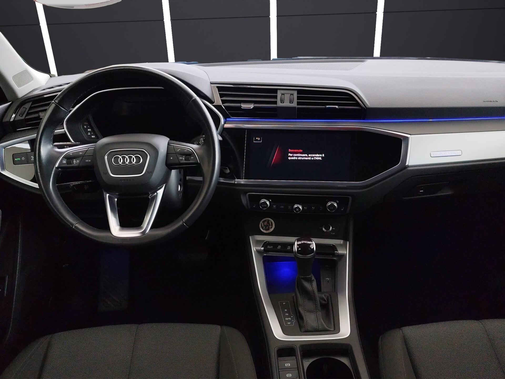 AUDI Q3 SPB 35 TFSI S tronic Business Plus