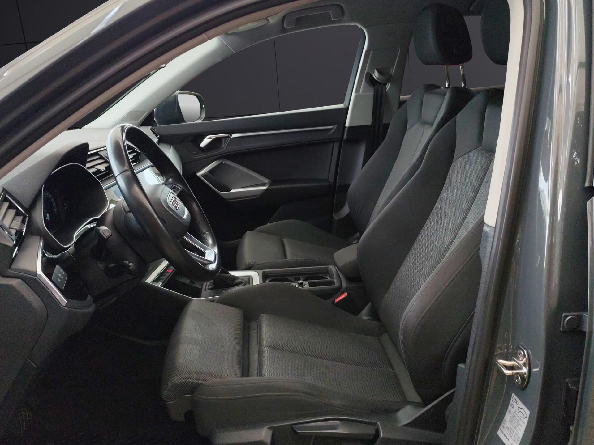 AUDI Q3 SPB 35 TDI S tronic S line edition