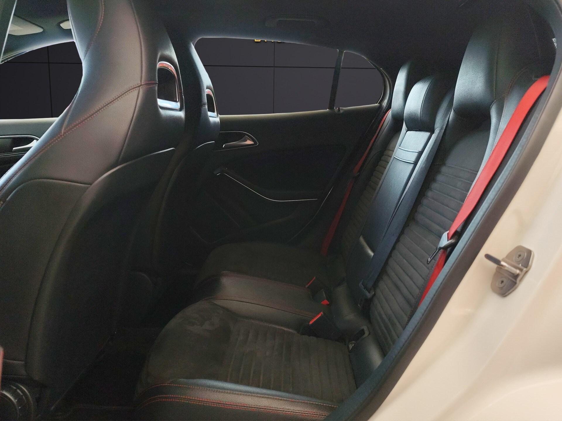 MERCEDES GLA 220 Automatic 4Matic Premium